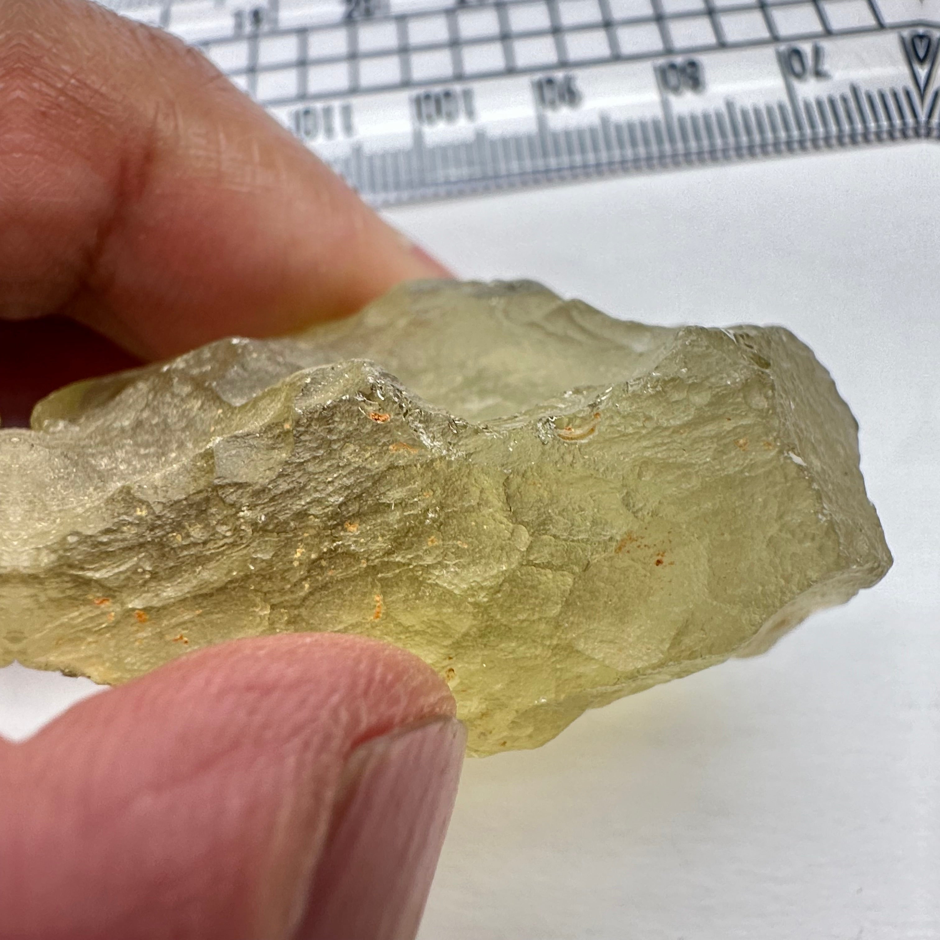 Libyan Desert Glass, 30.50gm, faceting grade, selected