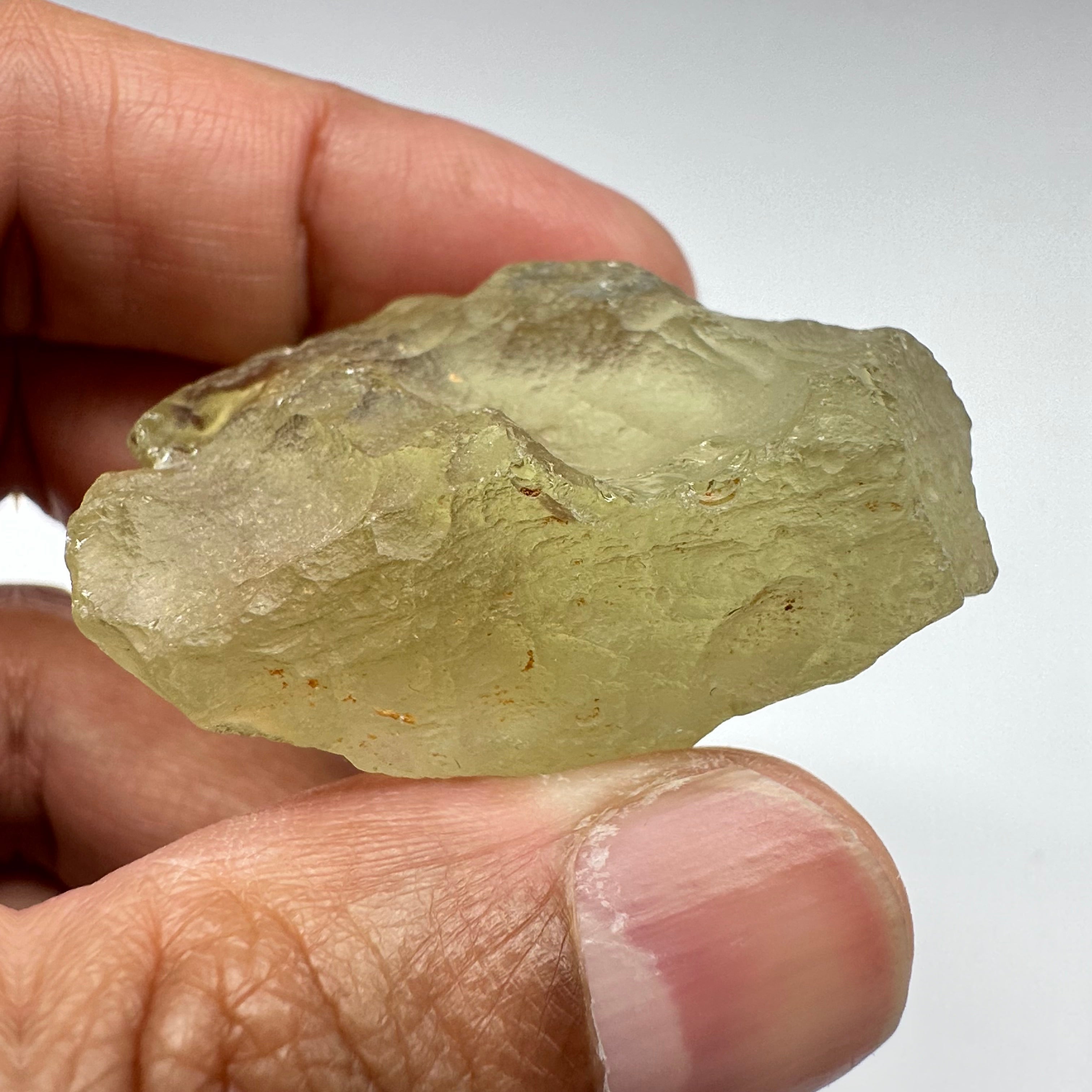 Libyan Desert Glass, 30.50gm, faceting grade, selected