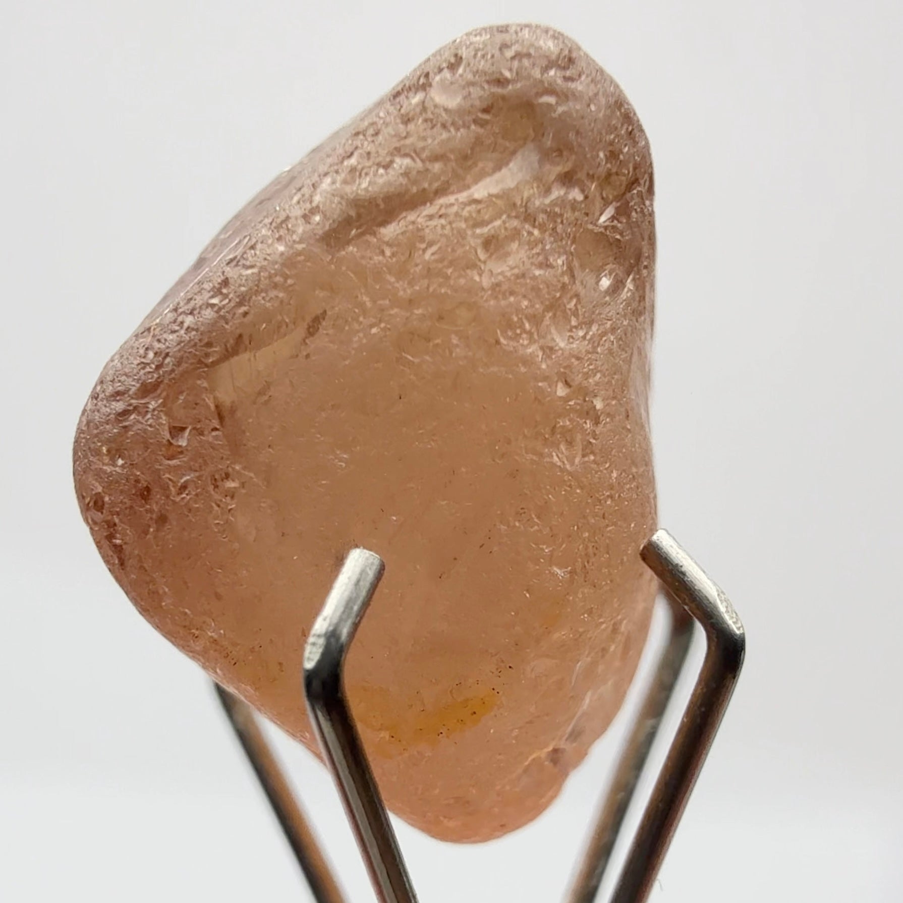 Malaya Garnet, 6.43ct, Umba Valley, Tanzania, Untreated Unheated, beautiful stone, vvs-if with very very slight silk
