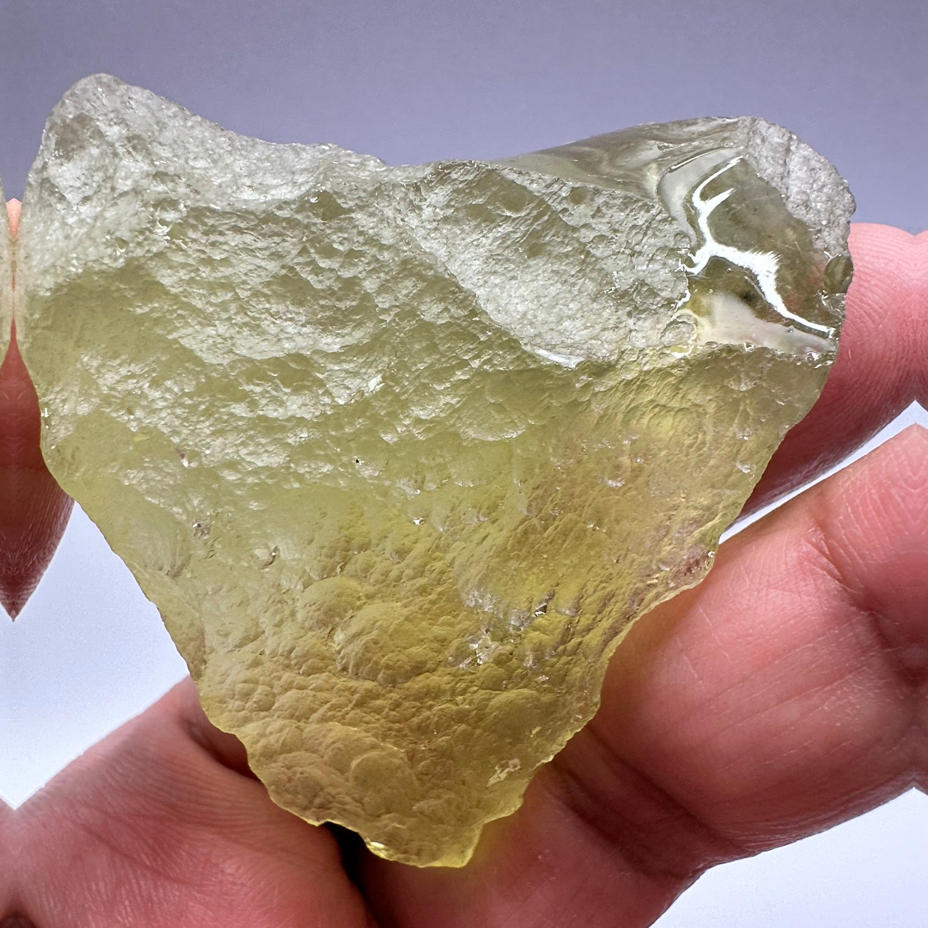 Libyan Desert Glass, 76.40gm, faceting grade, selected