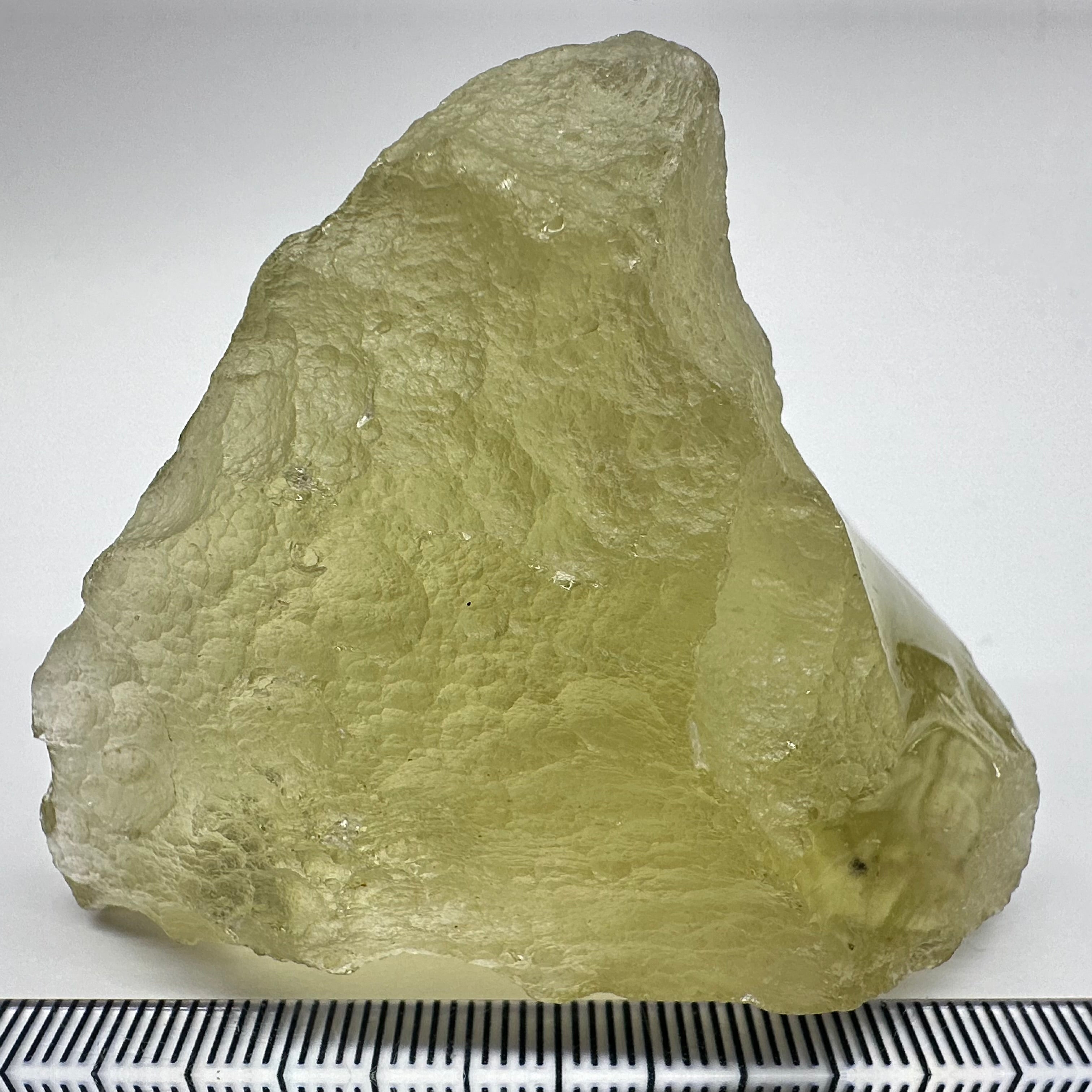 Libyan Desert Glass, 76.40gm, faceting grade, selected