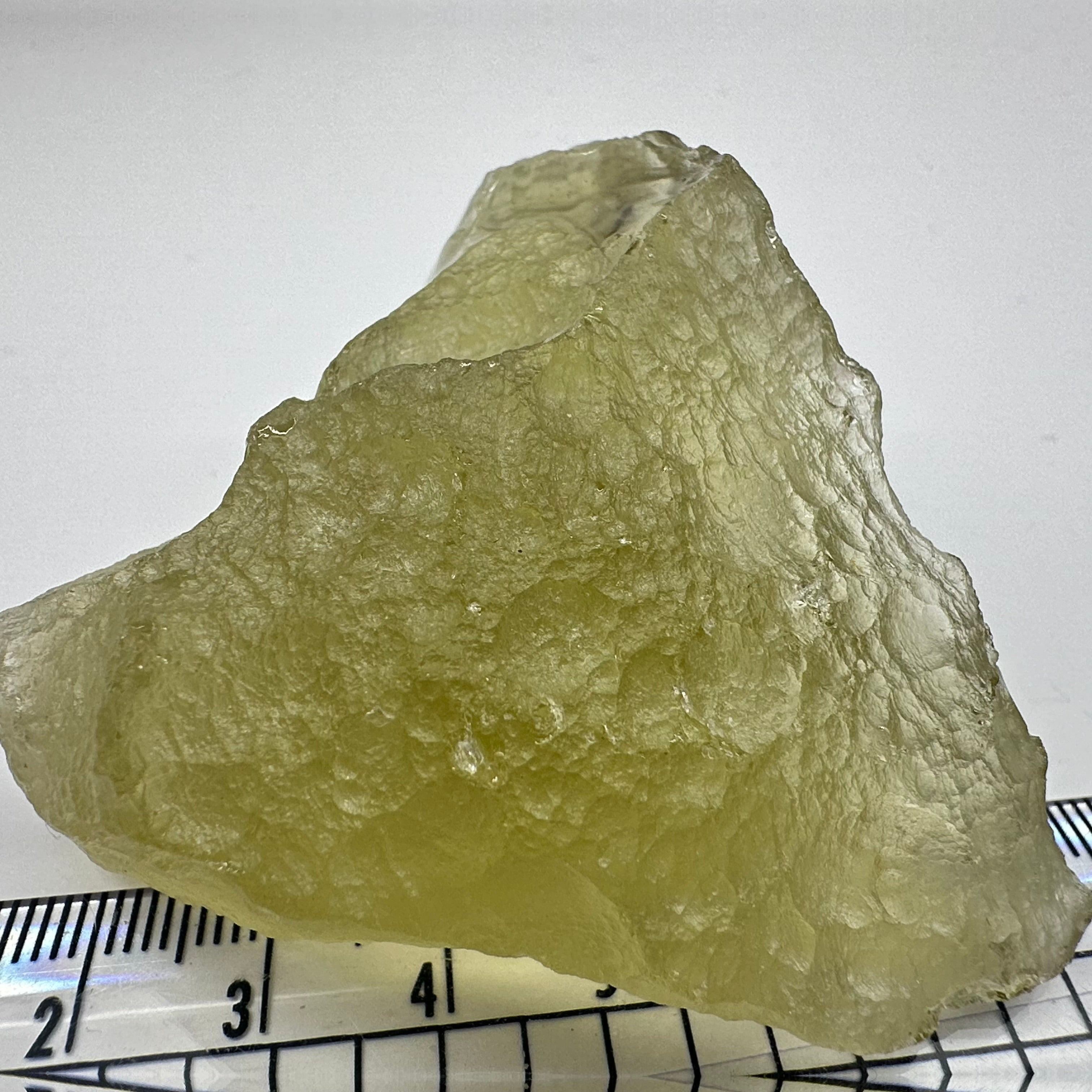 Libyan Desert Glass, 76.40gm, faceting grade, selected