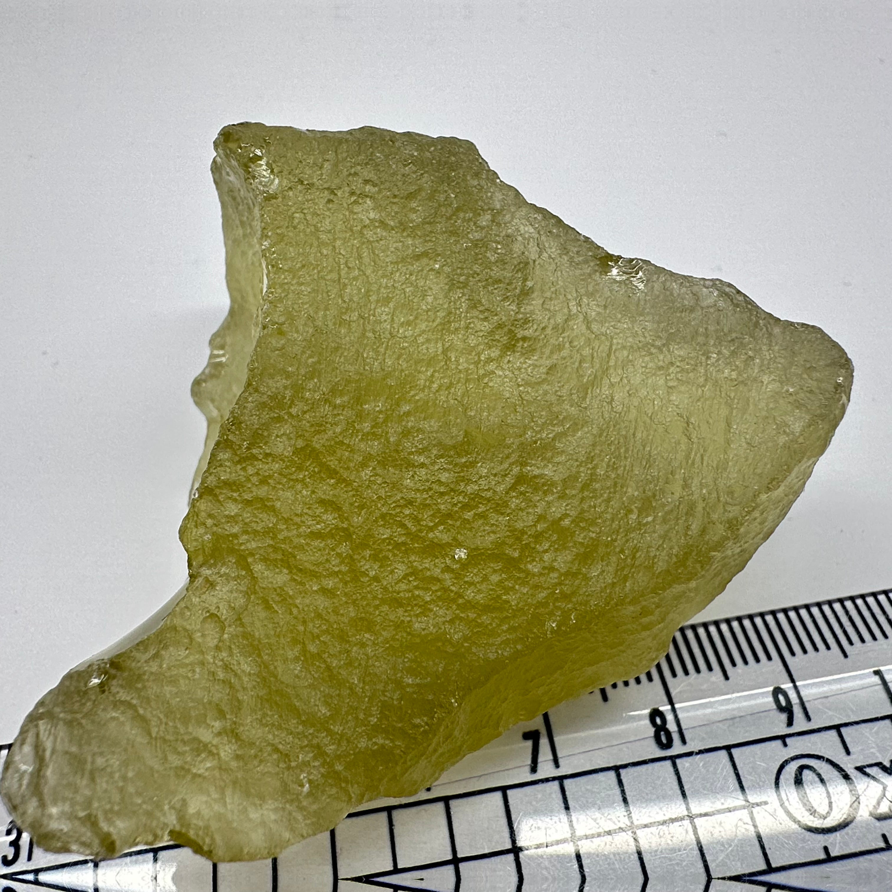 Libyan Desert Glass, 76.40gm, faceting grade, selected