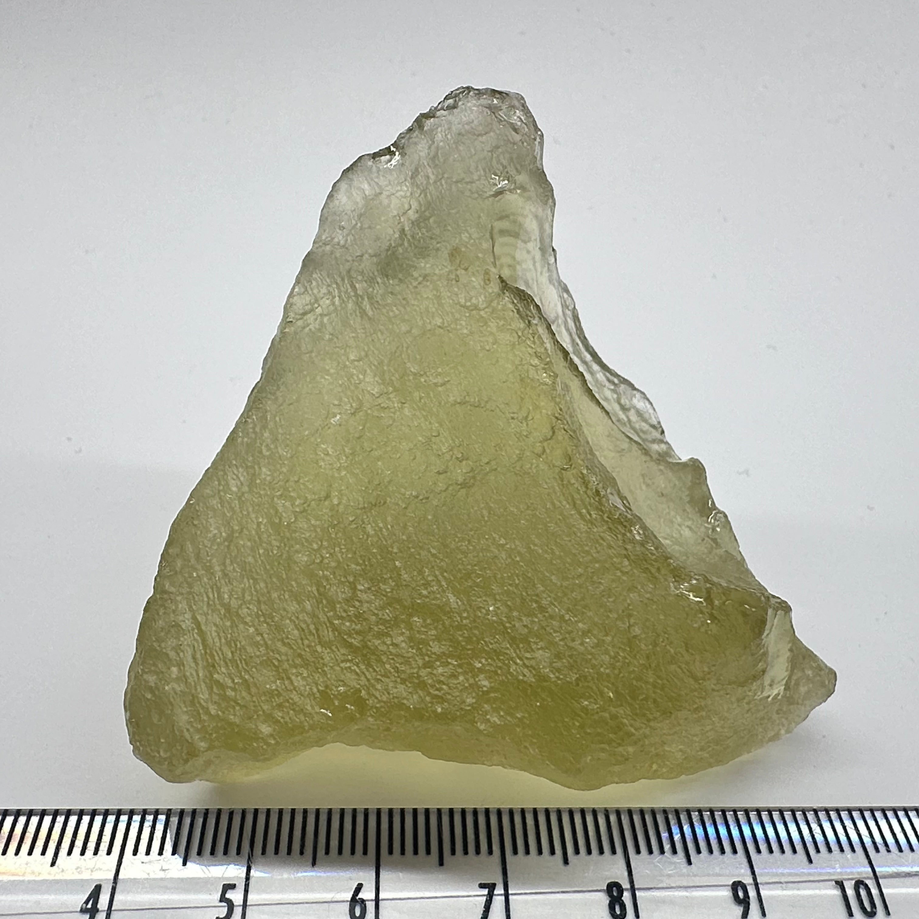 Libyan Desert Glass, 76.40gm, faceting grade, selected