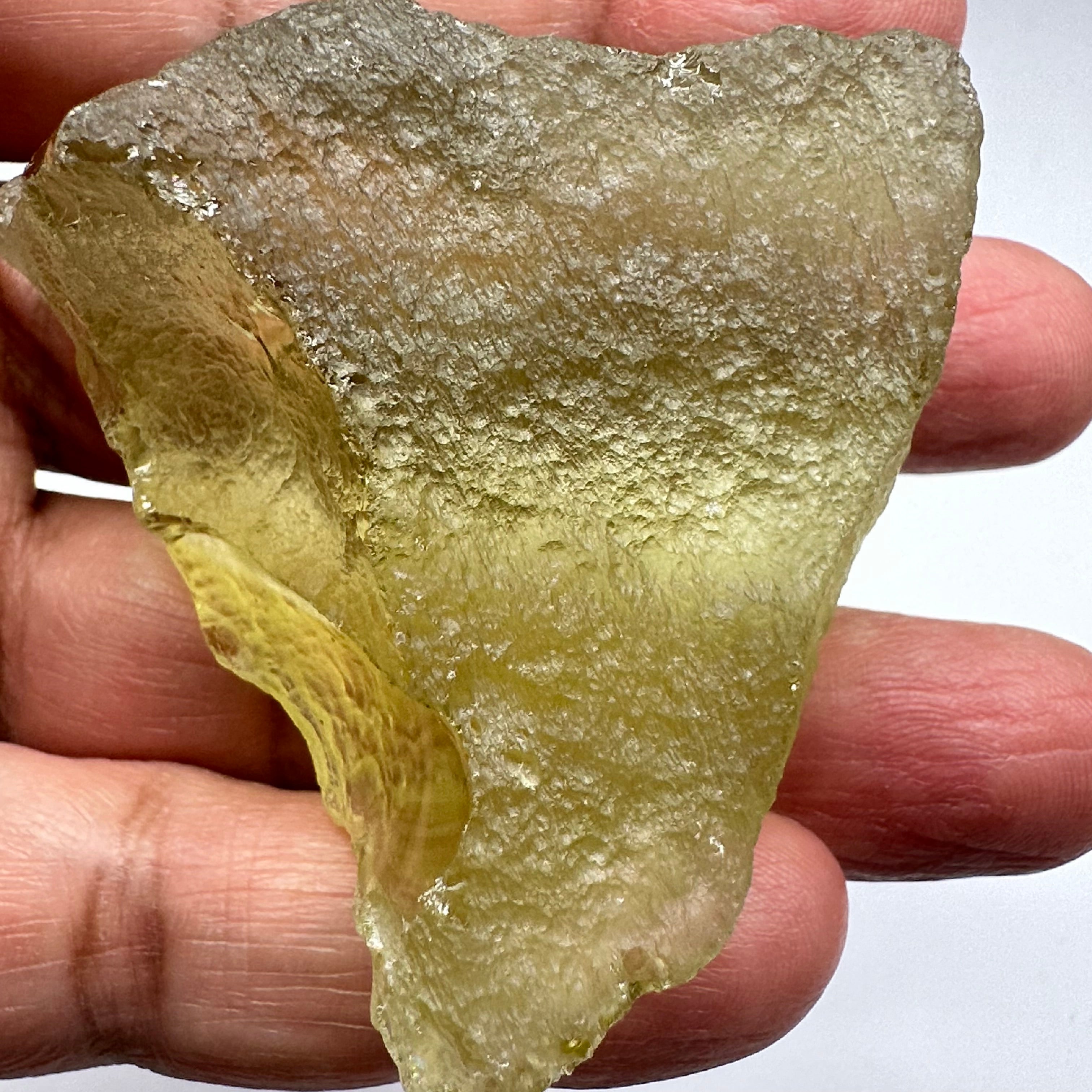 Libyan Desert Glass, 76.40gm, faceting grade, selected