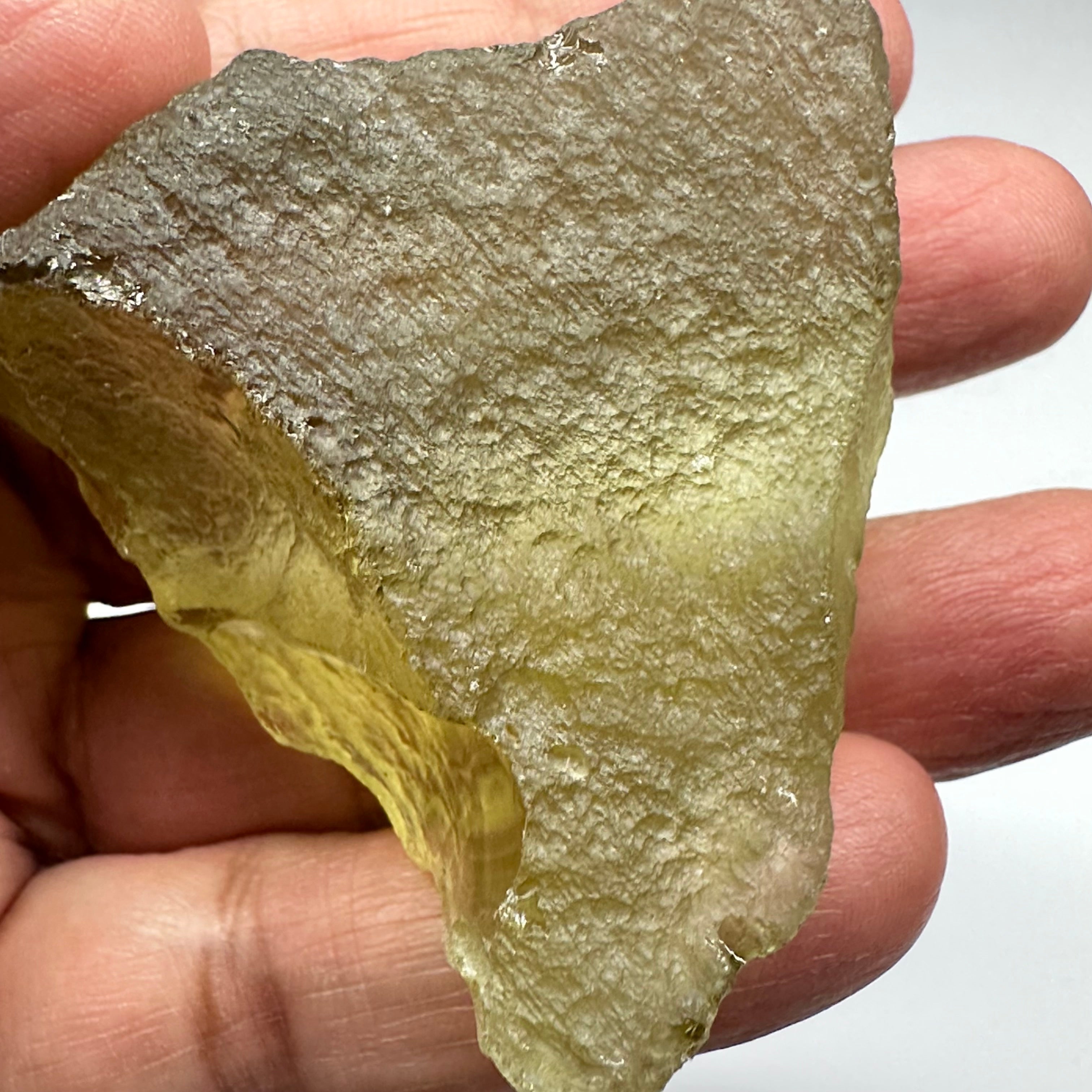 Libyan Desert Glass, 76.40gm, faceting grade, selected