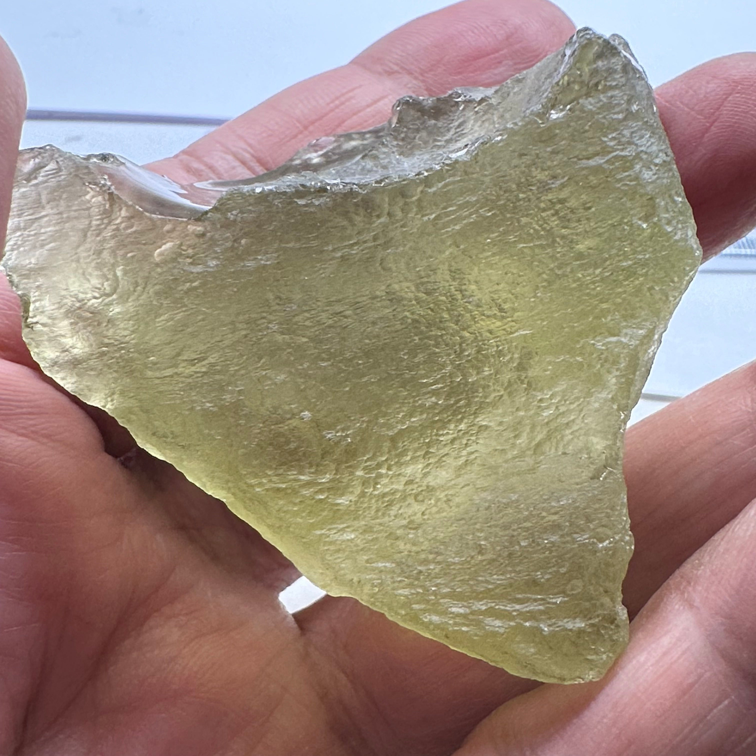 Libyan Desert Glass, 76.40gm, faceting grade, selected