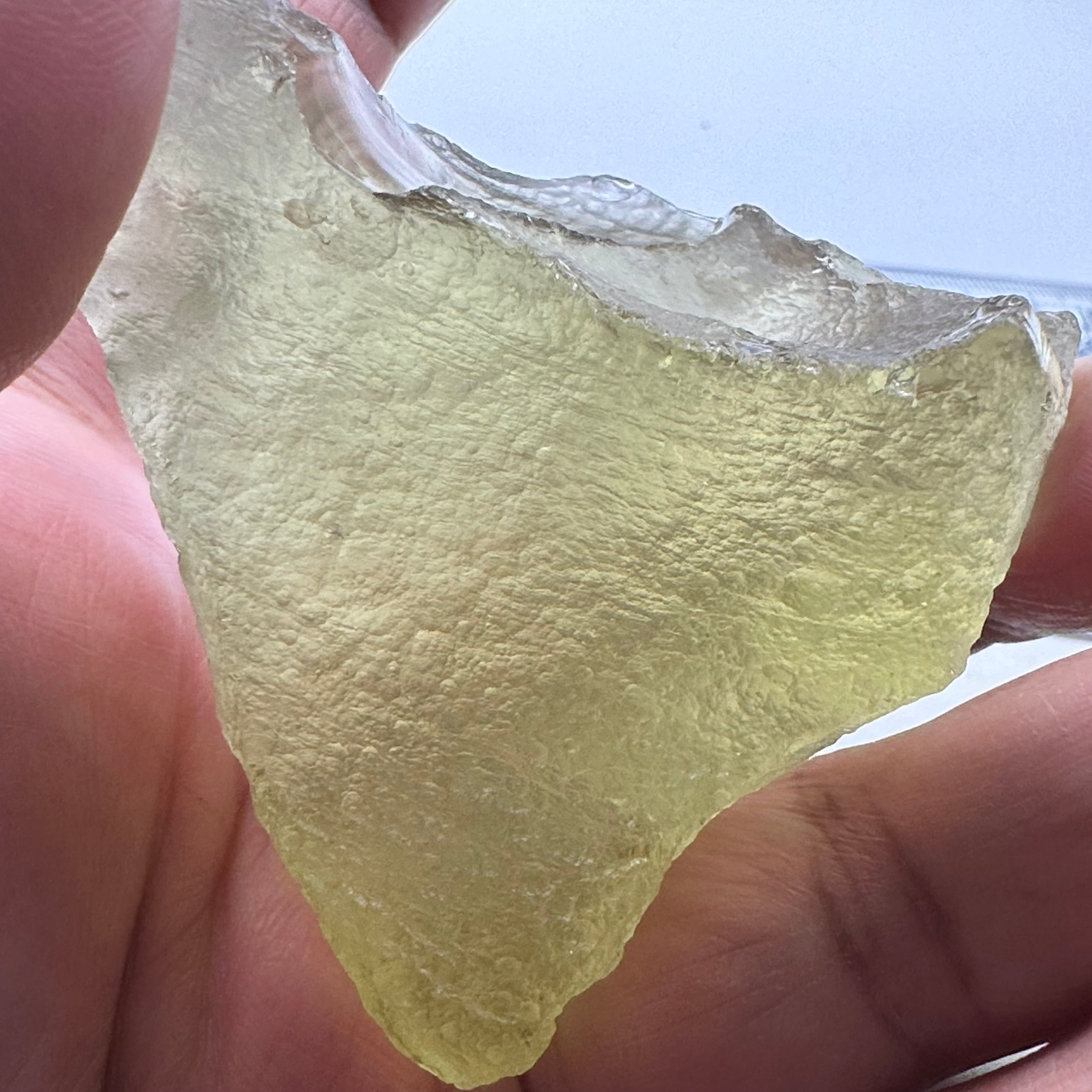 Libyan Desert Glass, 76.40gm, faceting grade, selected