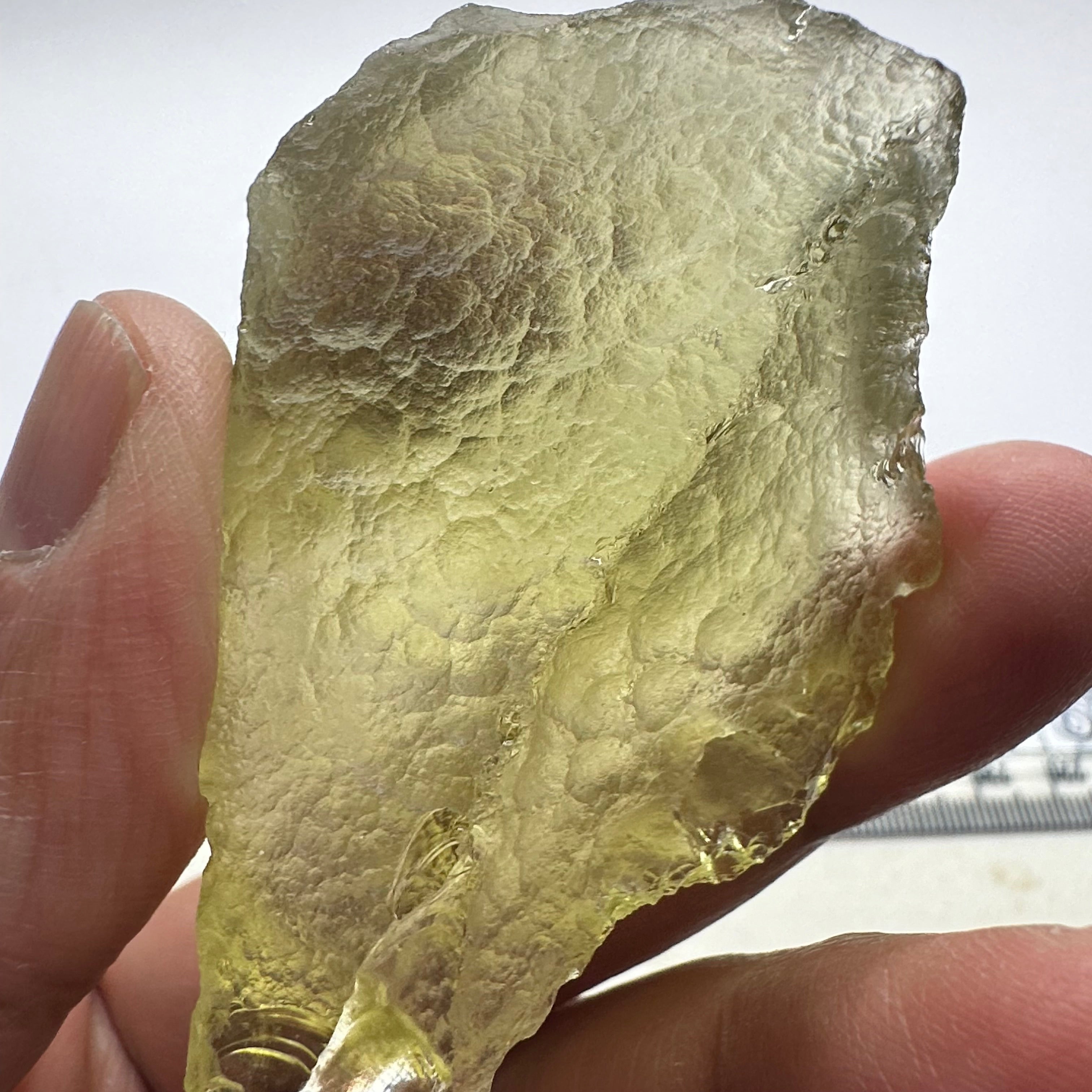 Libyan Desert Glass, 60.00gm, faceting grade, selected