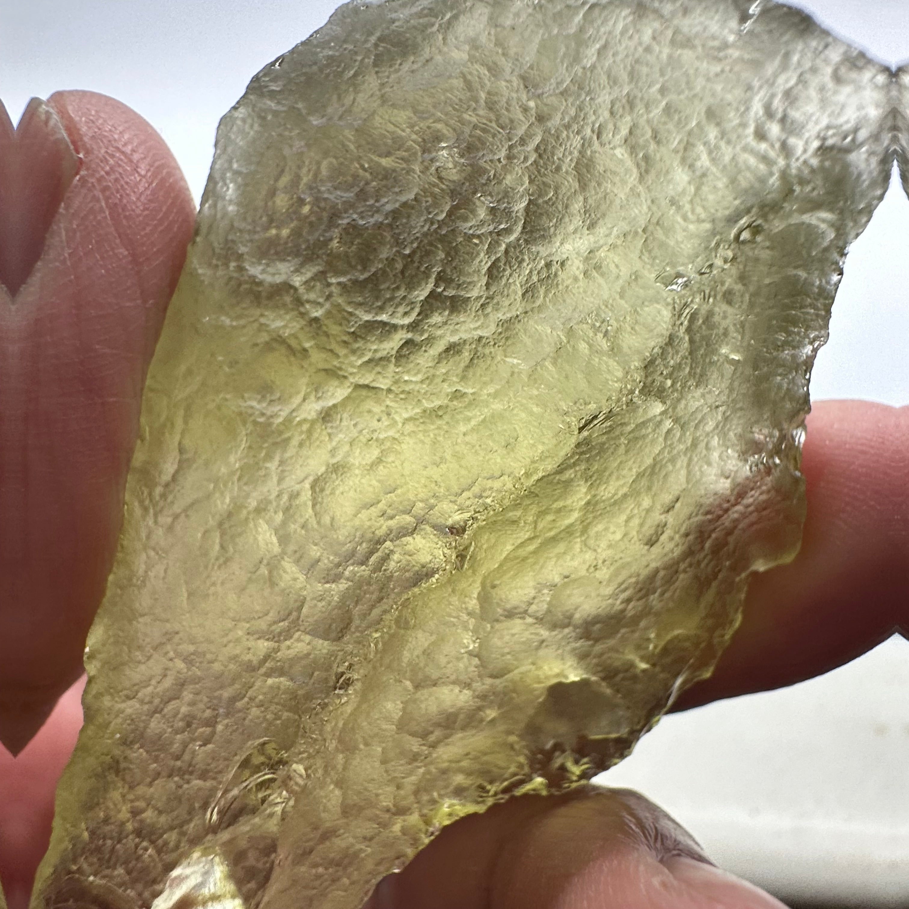 Libyan Desert Glass, 60.00gm, faceting grade, selected