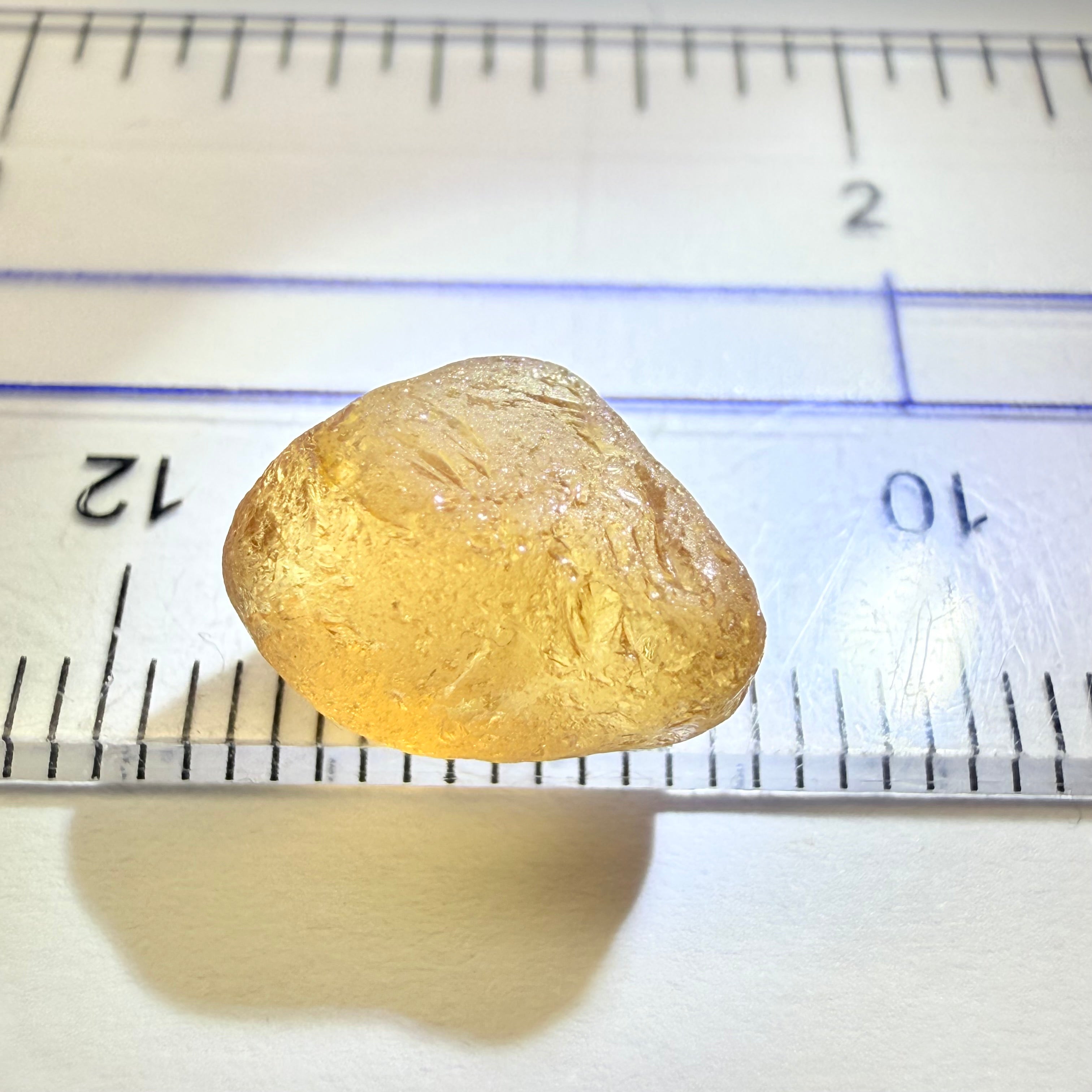 Malaya Garnet, 6.43ct, Umba Valley, Tanzania, Untreated Unheated, beautiful stone, vvs-if with very very slight silk