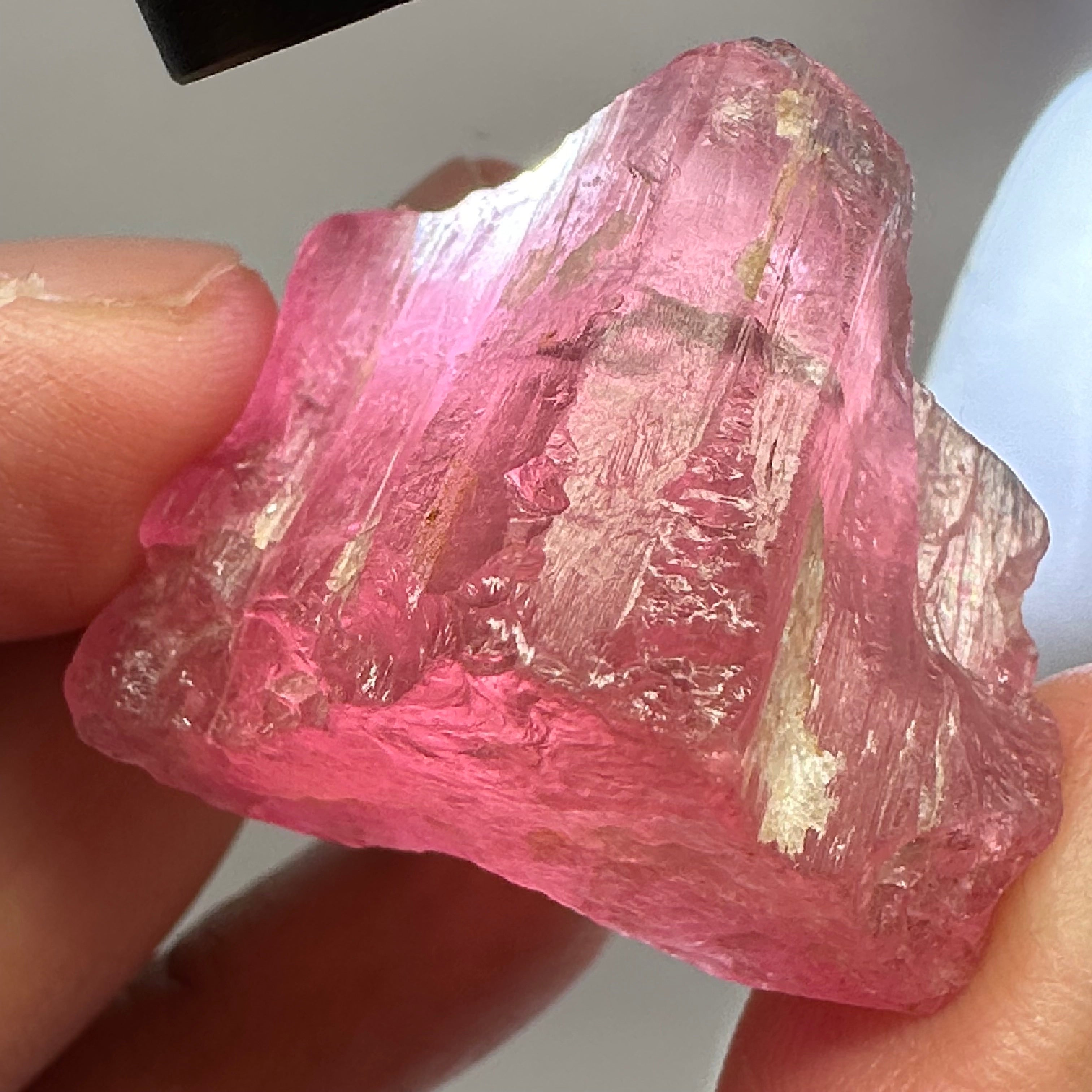 Tourmaline Crystal, 25.90gm, Untreated Unheated, cab/specimen grade