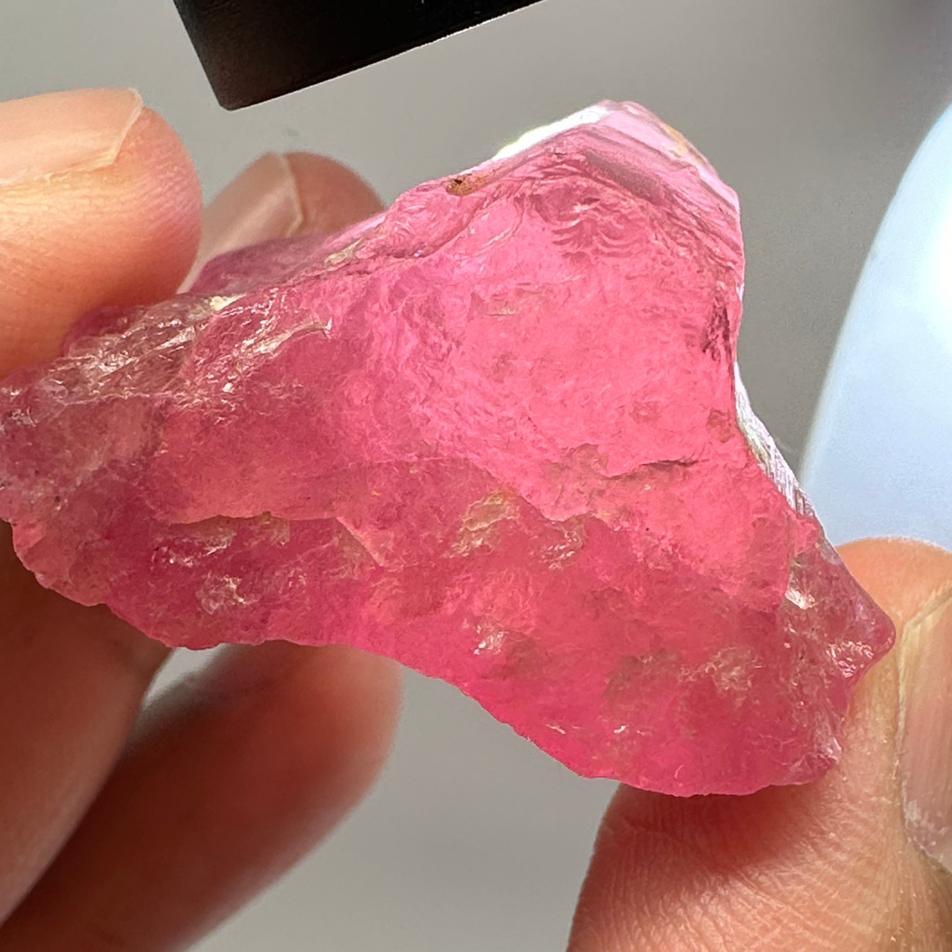 Tourmaline Crystal, 25.90gm, Untreated Unheated, cab/specimen grade