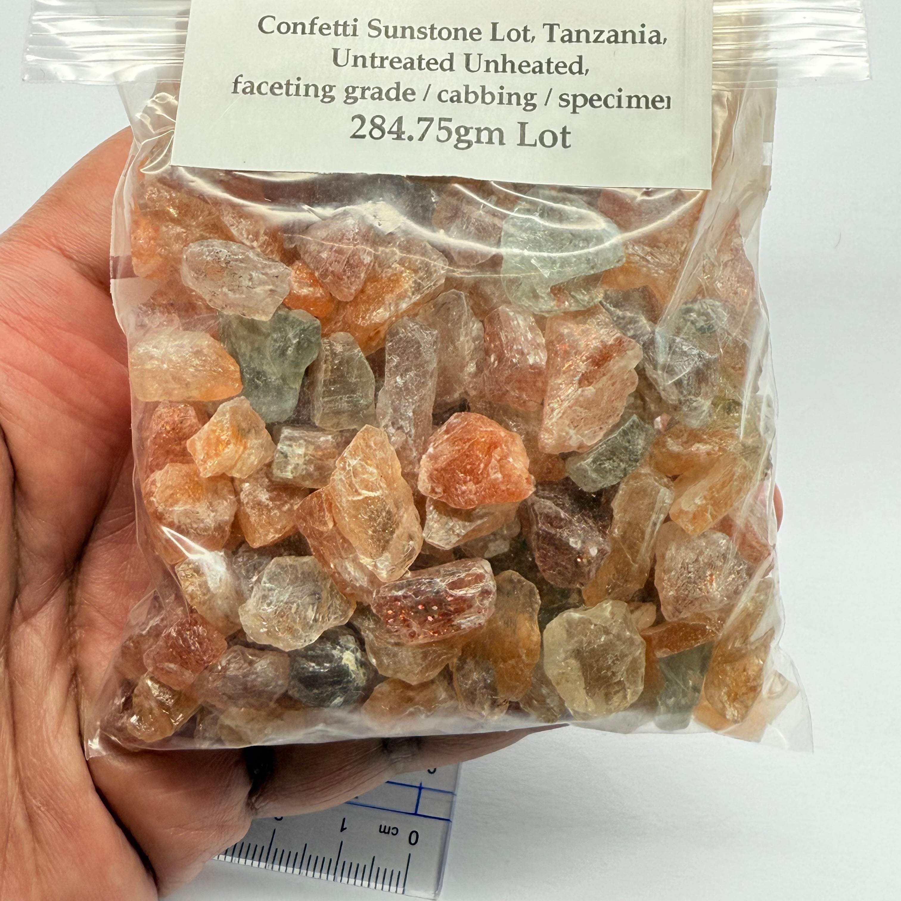 Confetti Sunstone Lot, Tanzania, Untreated Unheated, faceting grade / cabbing / specimen, 284.75gm Lot