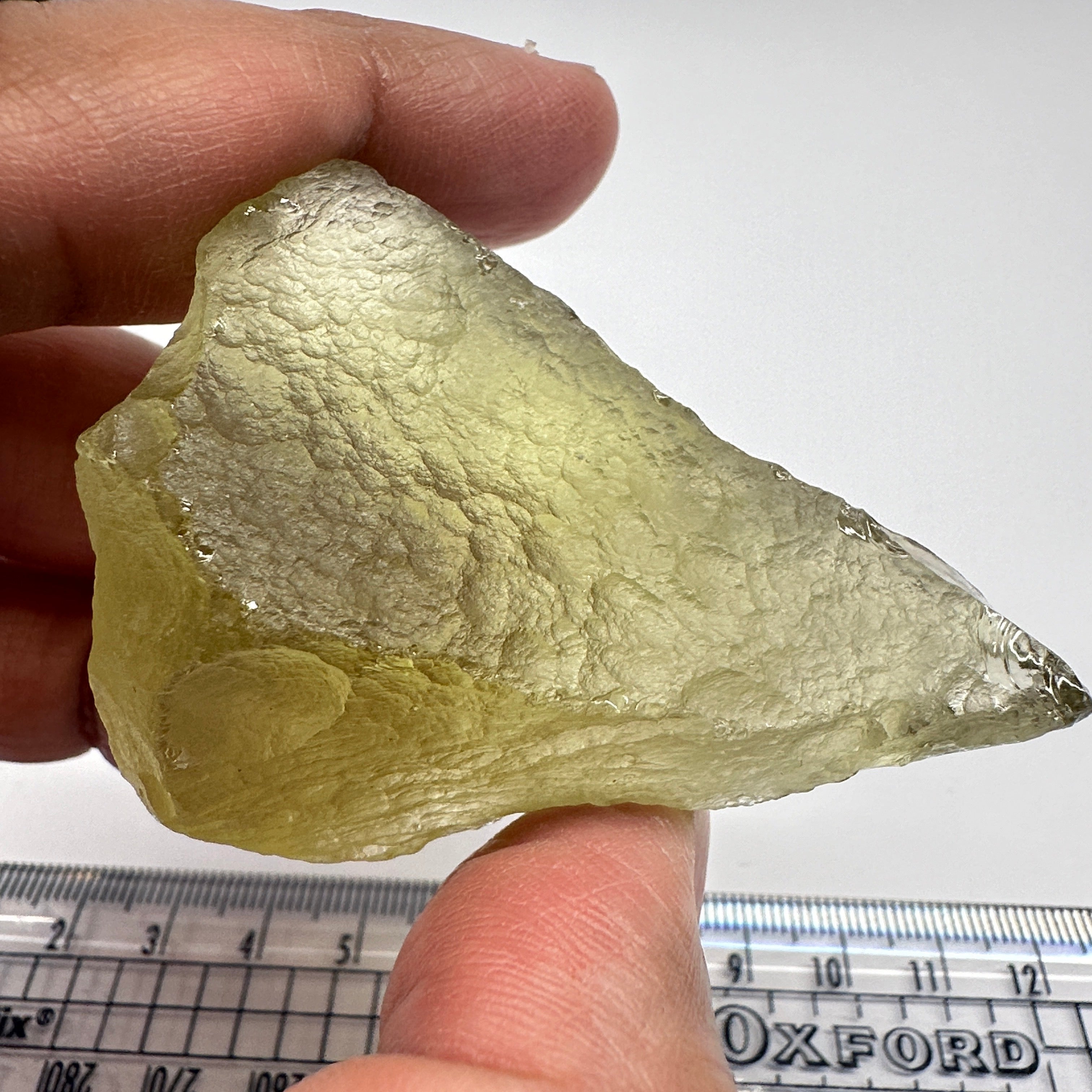 Libyan Desert Glass, 60.00gm, faceting grade, selected