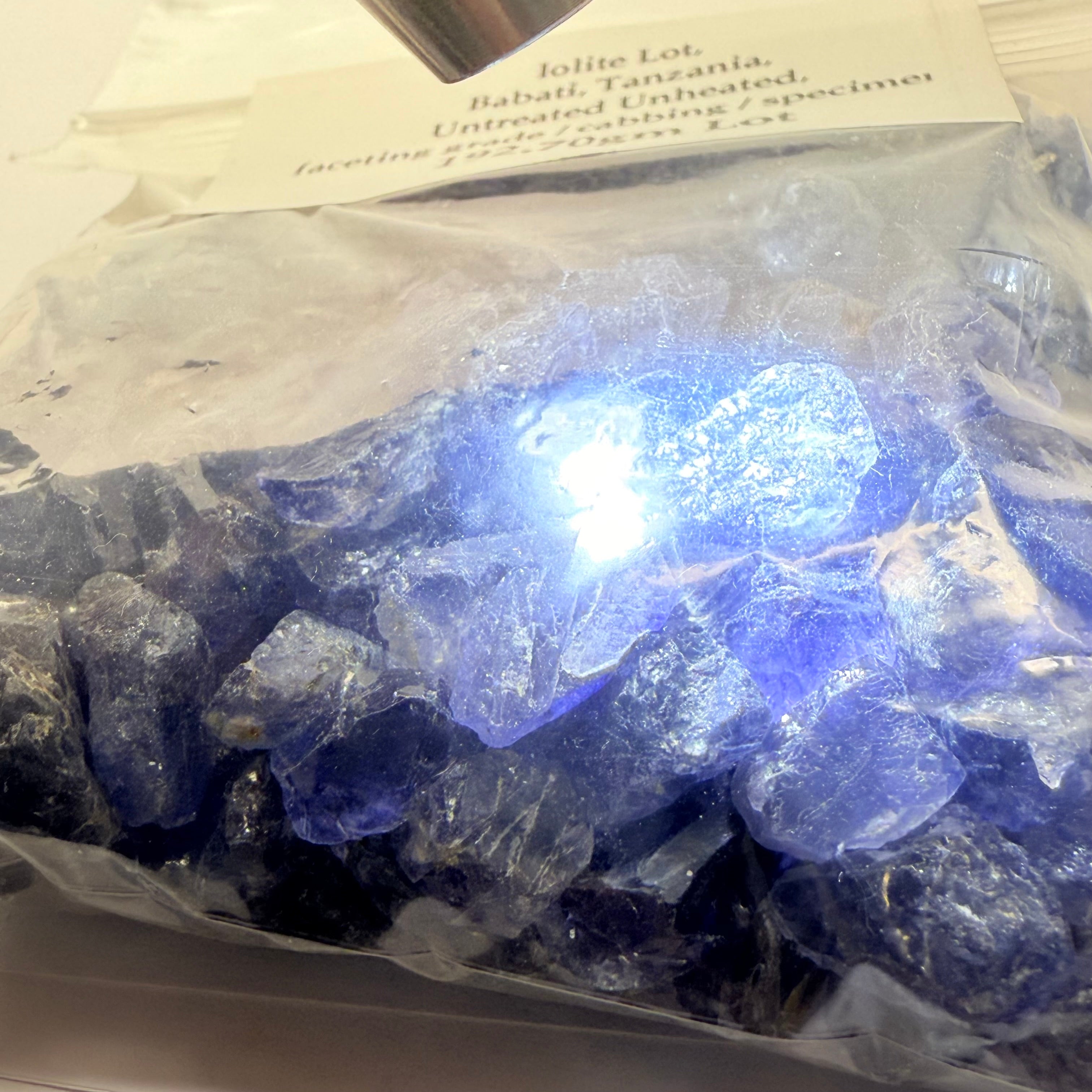 Iolite Lot, Babati, Tanzania, Untreated Unheated, faceting grade / cabbing / specimen, 192.70gm Lot