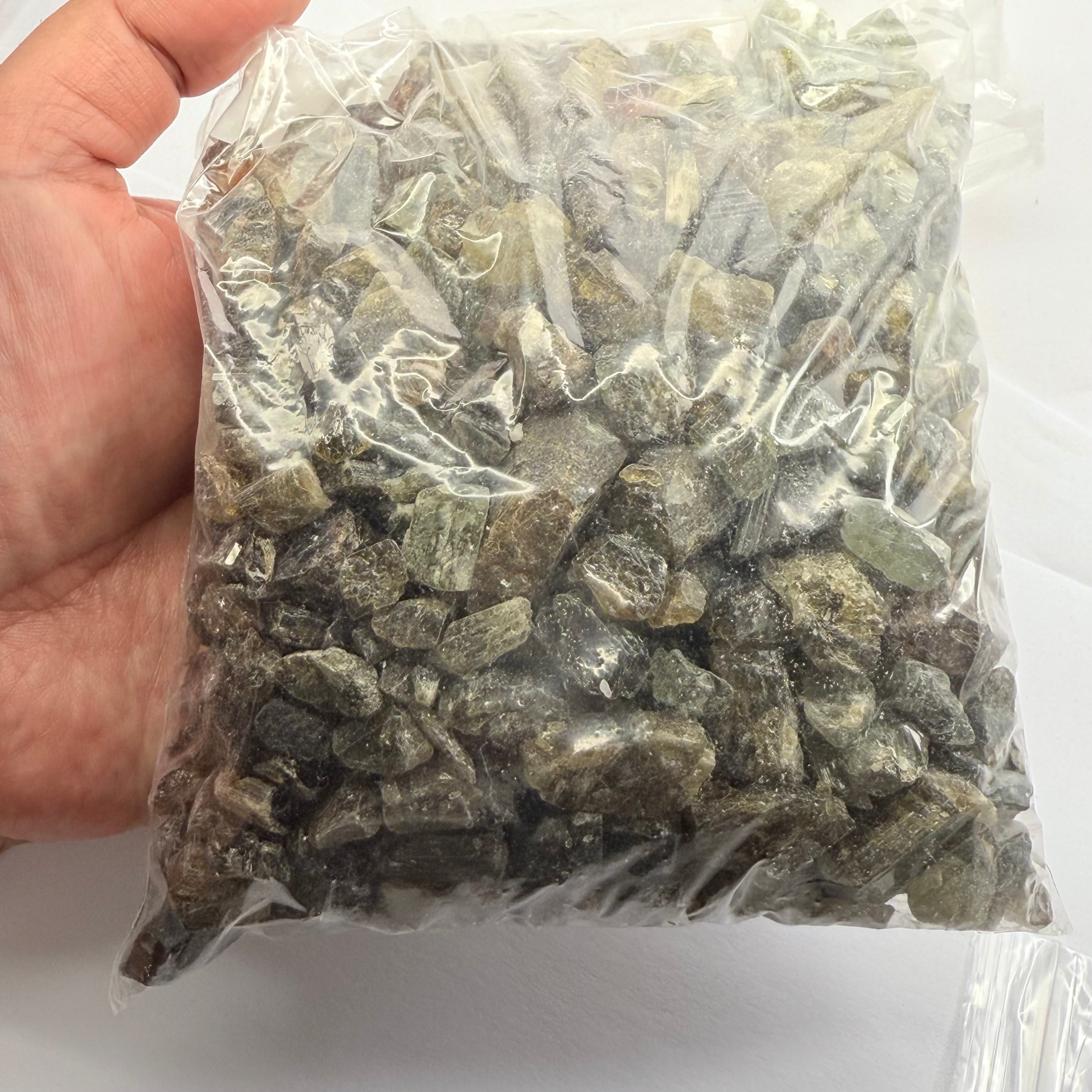 Tourmaline Lot, 1202gm, Mwajanga, Tanzania, Untreated Unheated, Mine Run crystal lot, specimen and cabbing grade rough, Good for selling at shows, shop window displays and for retail, lots of pictures of what individual stones look like
