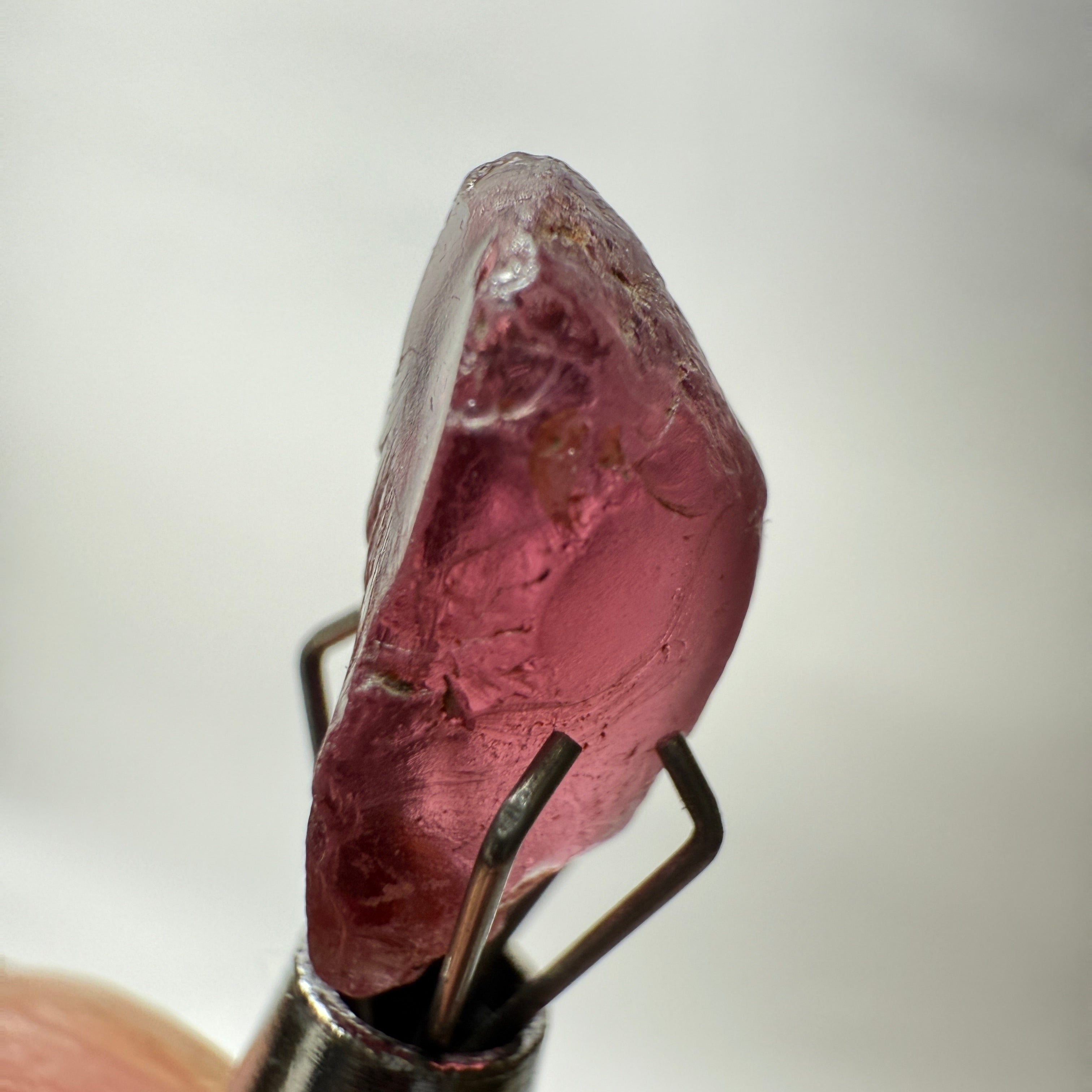 Rhodolite Garnet Colour Shifting, 5.50ct, Umba, Tanzania, Untreated Untreated. vs