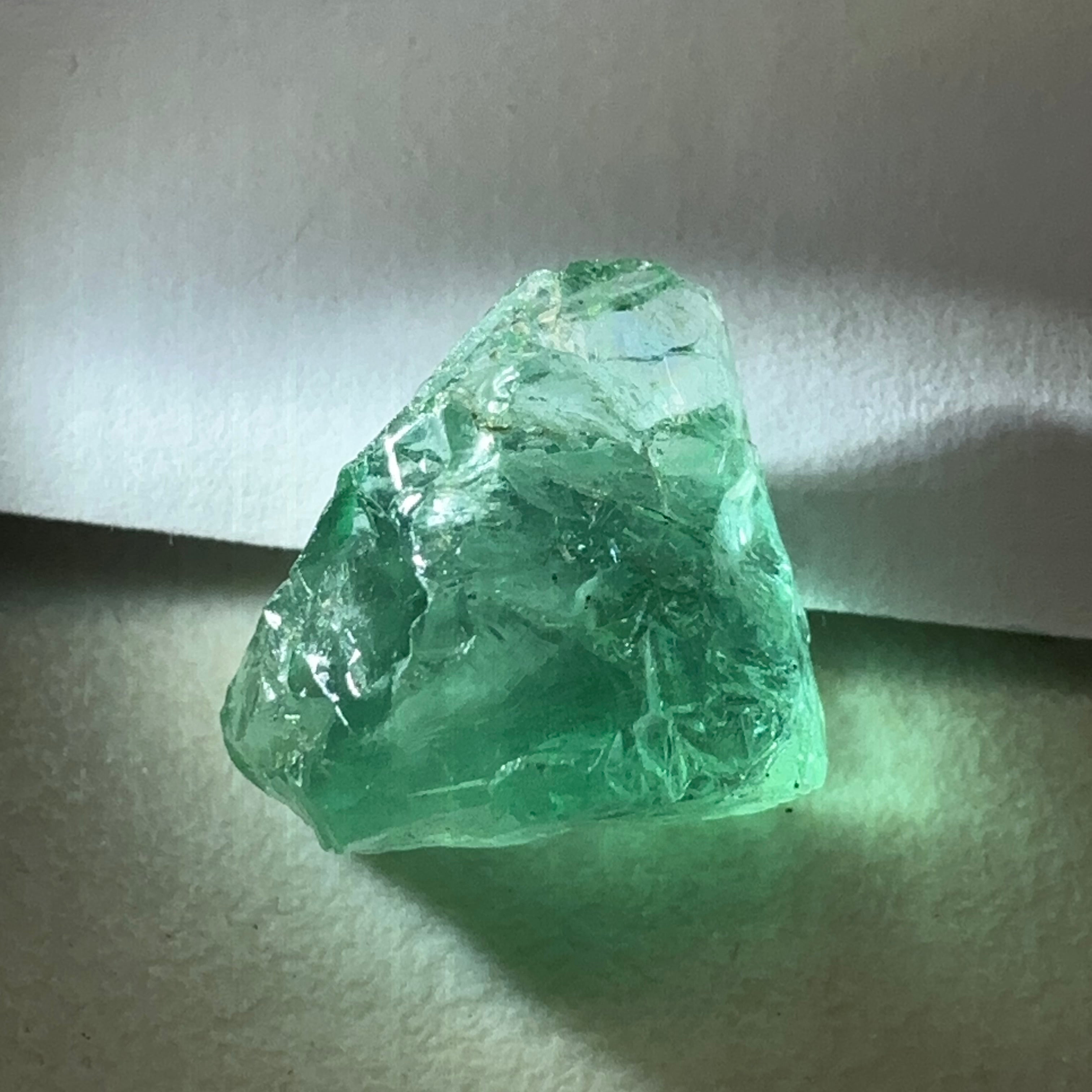 Emerald, 6.51ct, Tanzania, Untreated Unheated, No Oil, clean, no cracks just slight silk, see pictures