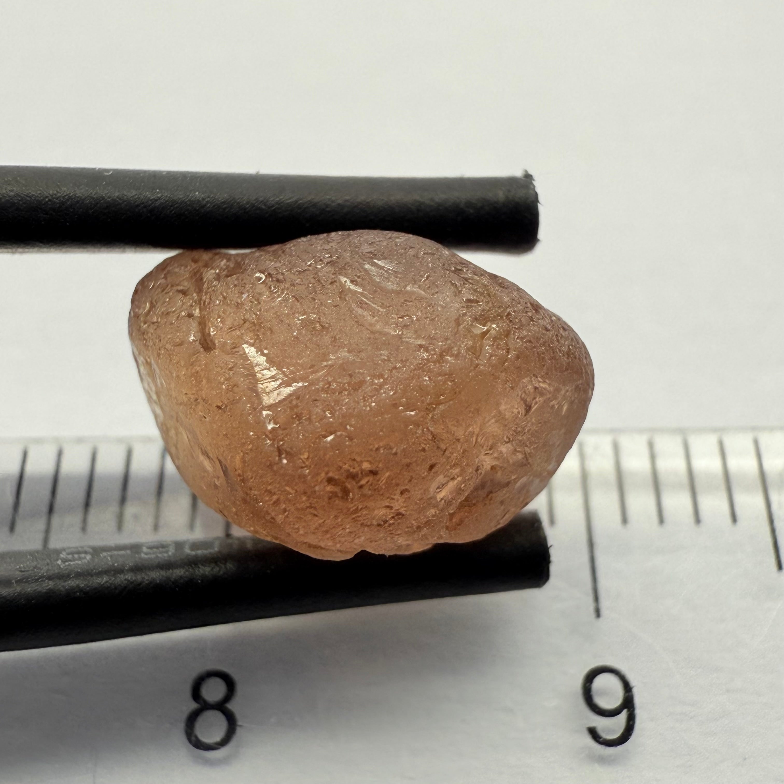 Malaya Garnet, 6.43ct, Umba Valley, Tanzania, Untreated Unheated, beautiful stone, vvs-if with very very slight silk