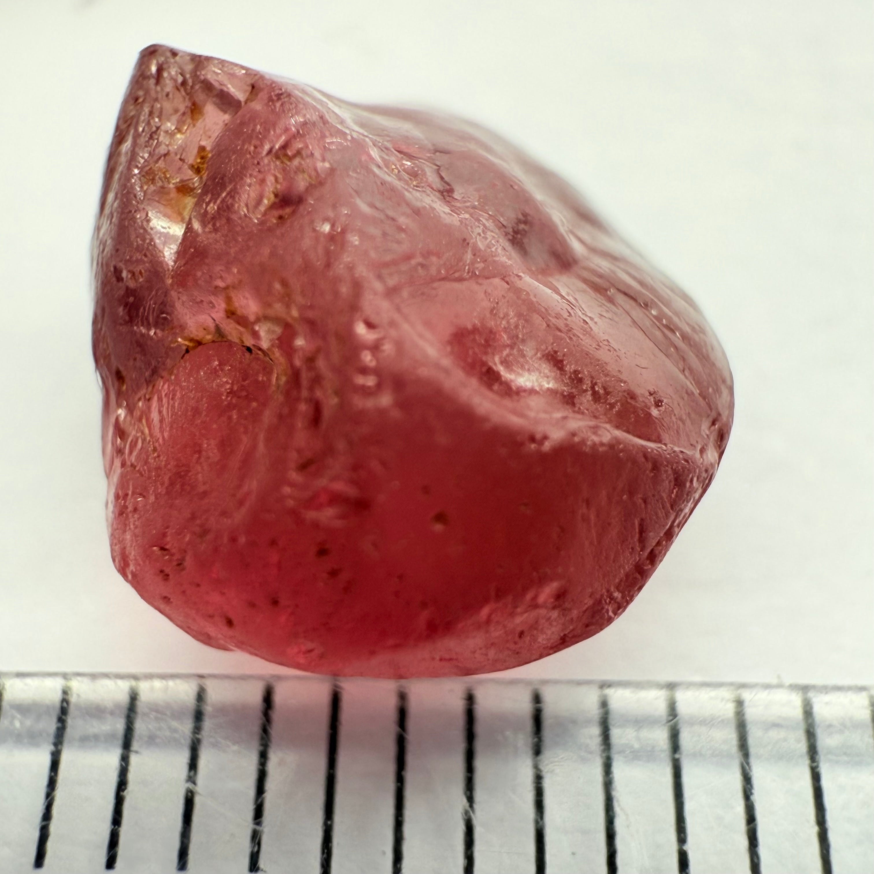 Champagne Garnet, 6.79ct, Lindi, Tanzania, Untreated Unheated, beautiful stone, vvs-if with very very slight silk