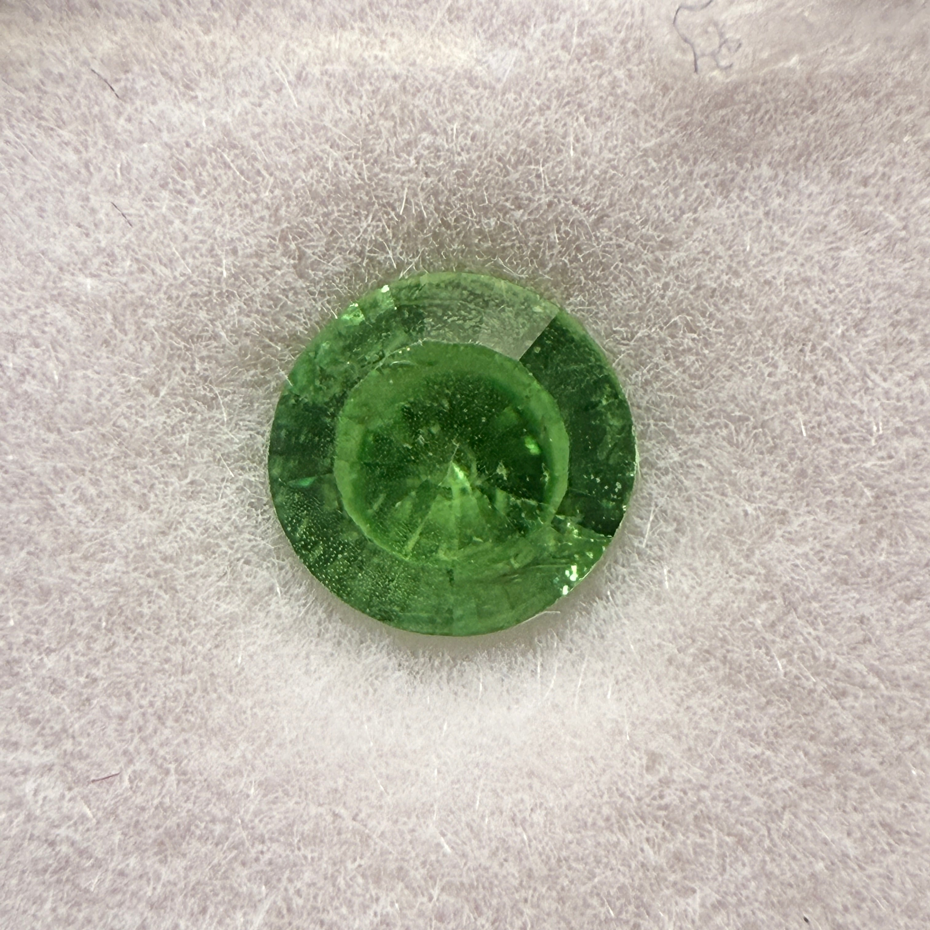 Tsavorite Garnet, 0.46ct, Kenya, Unheated Untreated, native cut.