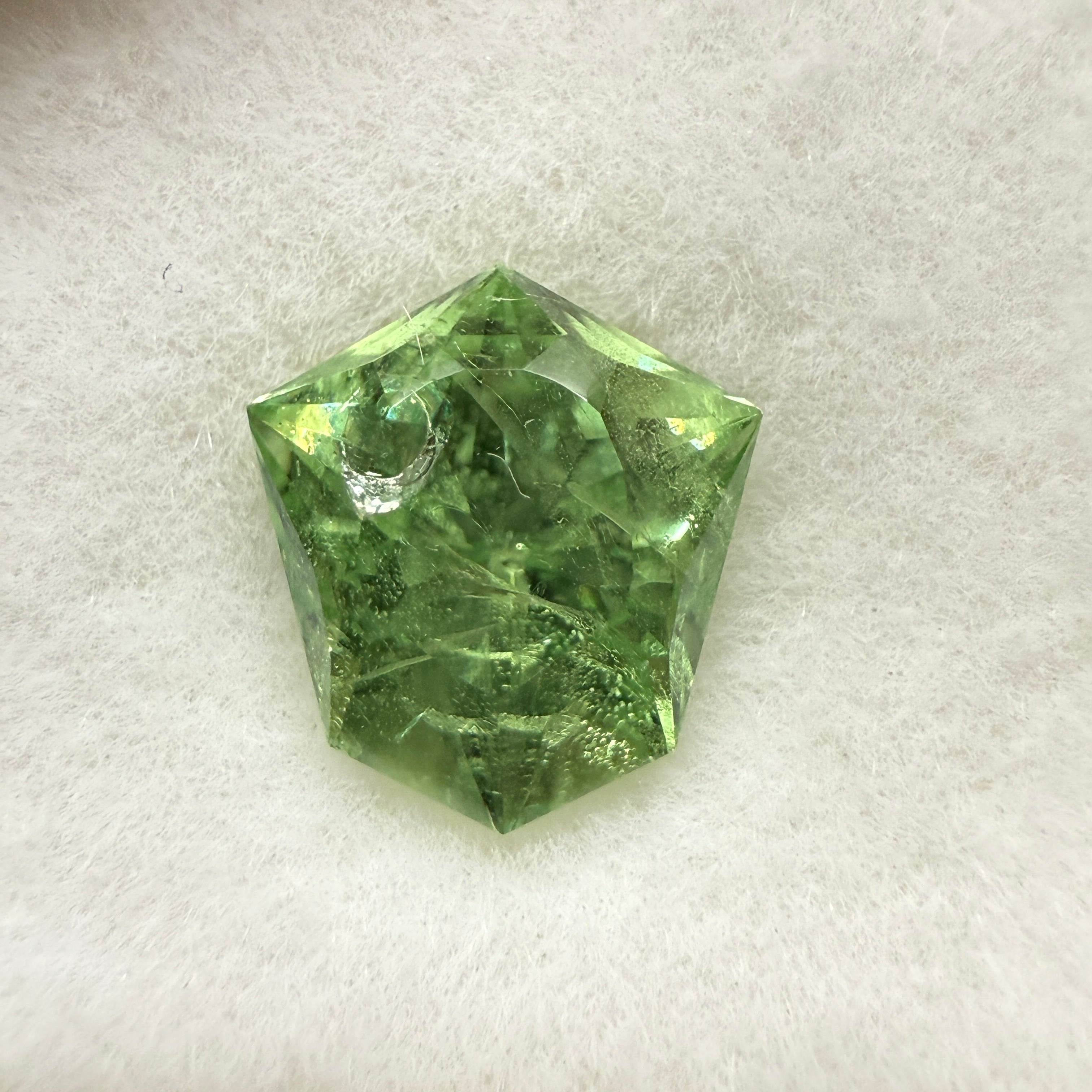 Merelani Mint-Light Colour Tsavorite Garnet, 1.54ct, shield cut, (incl. near table see photos.), Untreated Unheated