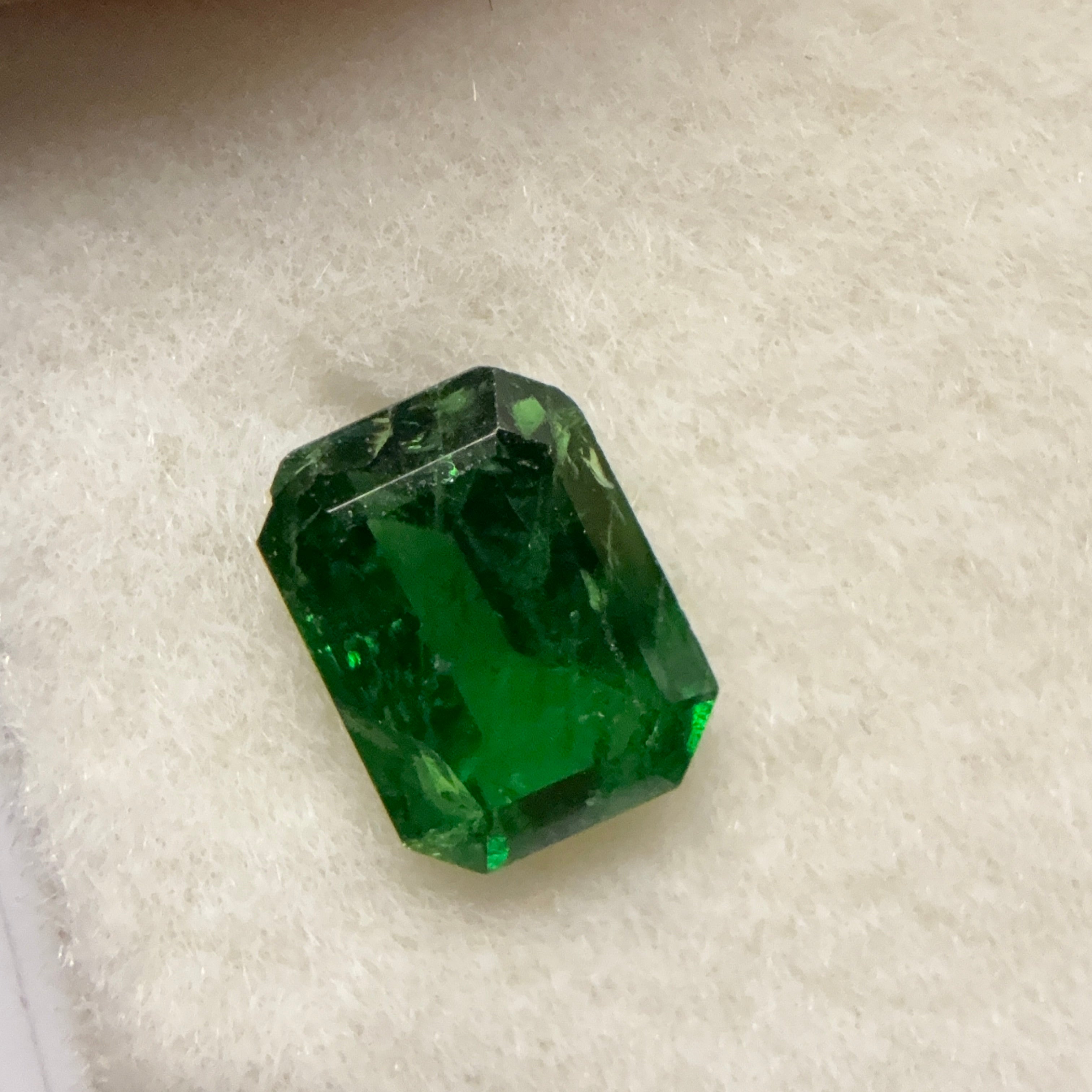 Tsavorite Garnet, 1.03ct, Kenya, Unheated Untreated, native cut. Sl chip on one end