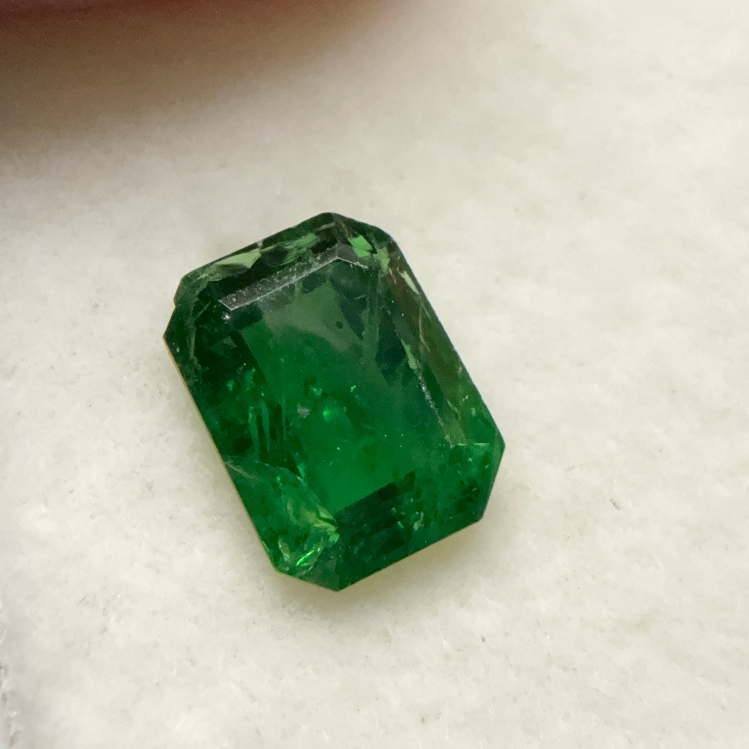 Tsavorite Garnet, 1.03ct, Kenya, Unheated Untreated, native cut. Sl chip on one end