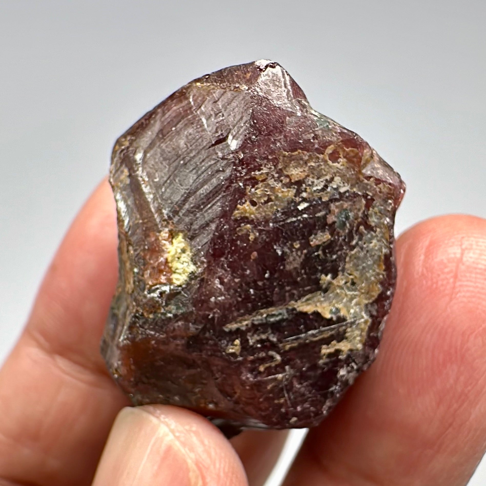 Winza Sapphire Crystal Matrix, 39.00gm, Tanzania, Untreated Unheated