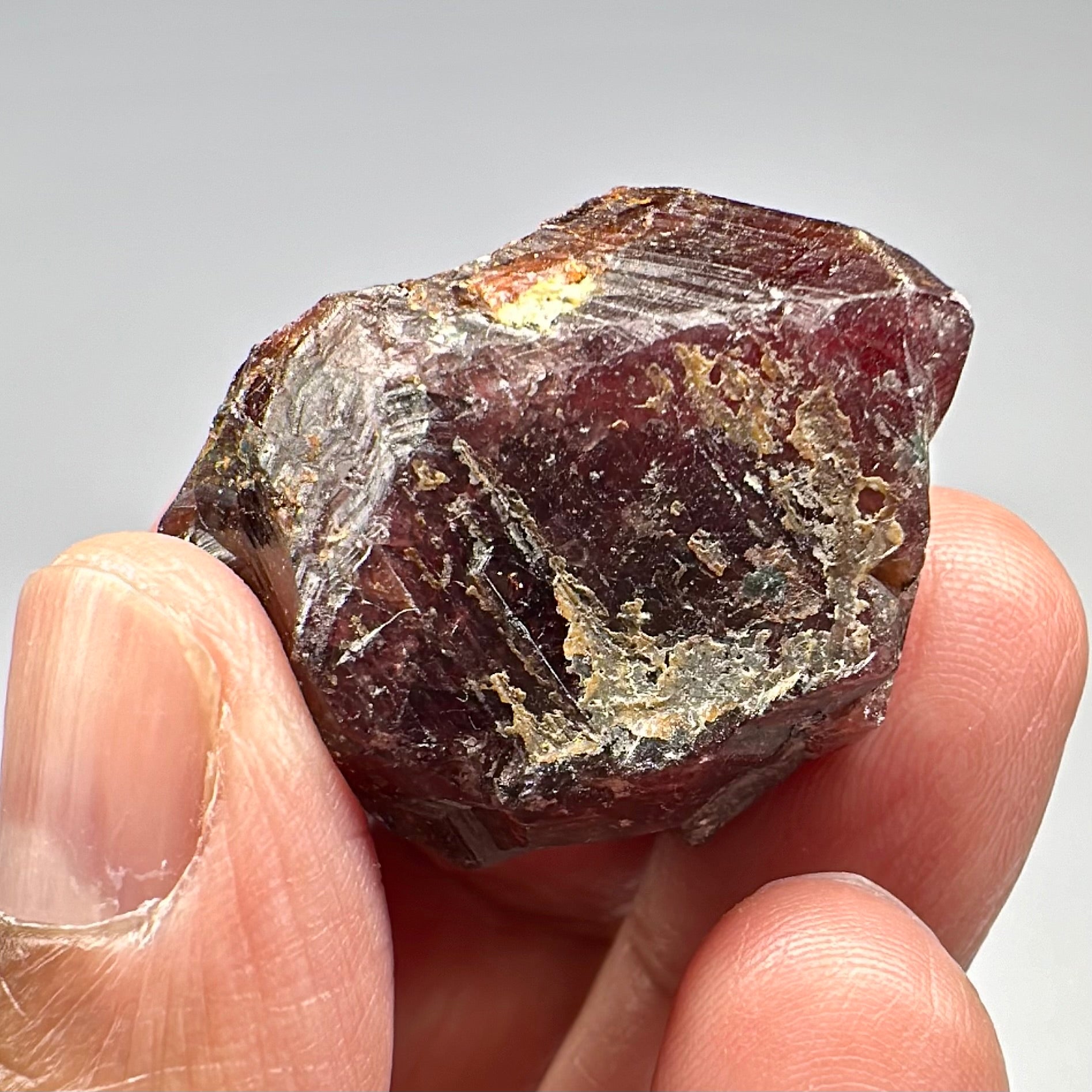 Winza Sapphire Crystal Matrix, 39.00gm, Tanzania, Untreated Unheated