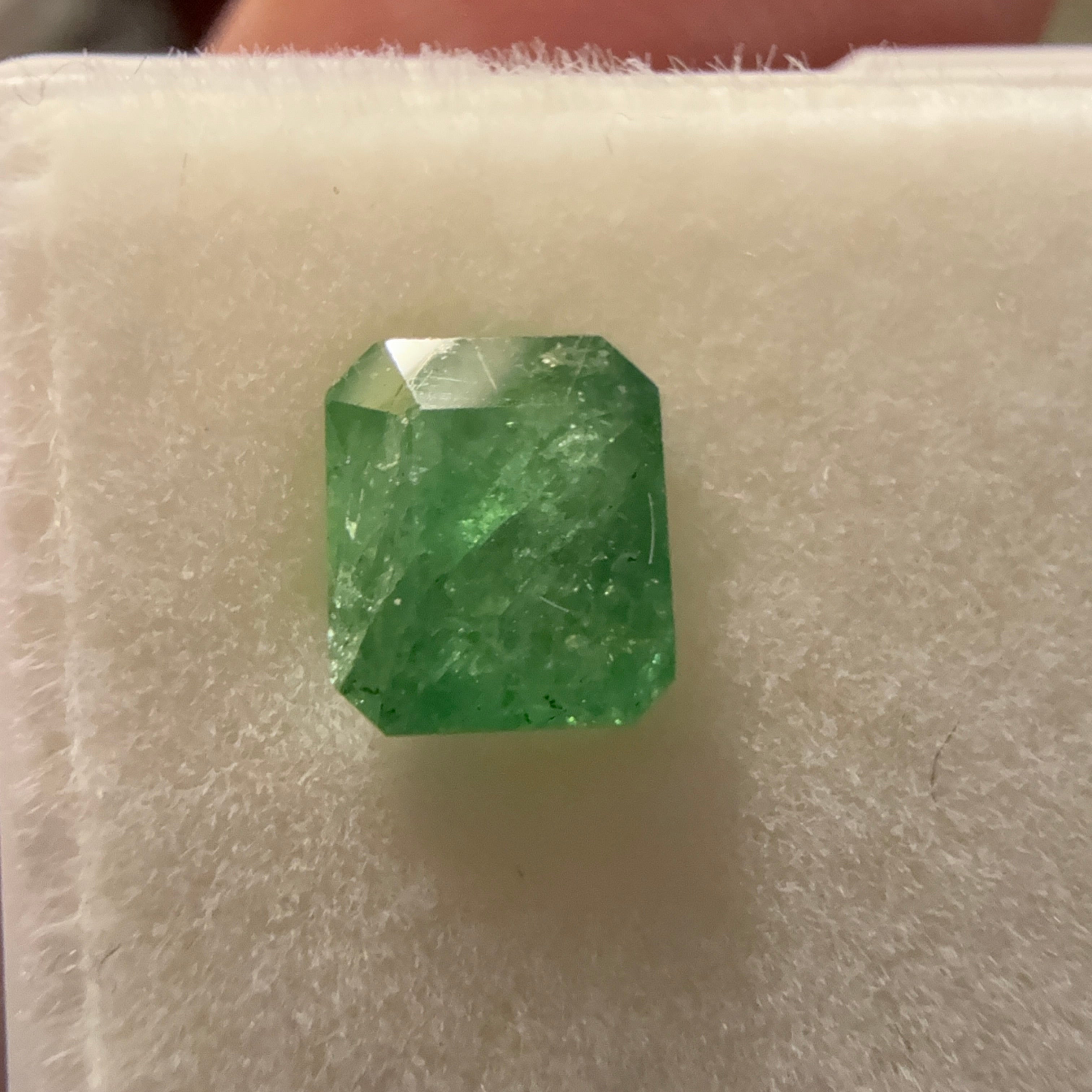 Tsavorite Garnet, 0.94ct, Kenya, Unheated Untreated, native cut.