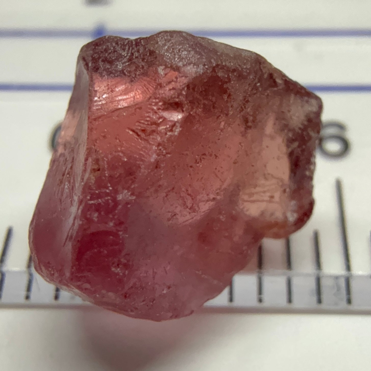 Rhodolite Garnet Colour Shifting, 4.01ct, Umba, Tanzania, Untreated Untreated. Si