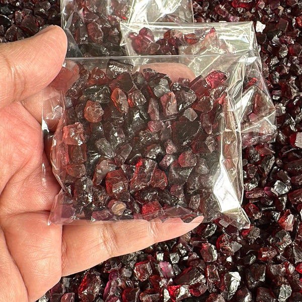 Garnet Bags, mixed 100gm bags of Garnets, Tanzania, Untreated Unheated, price per 100 gm bag