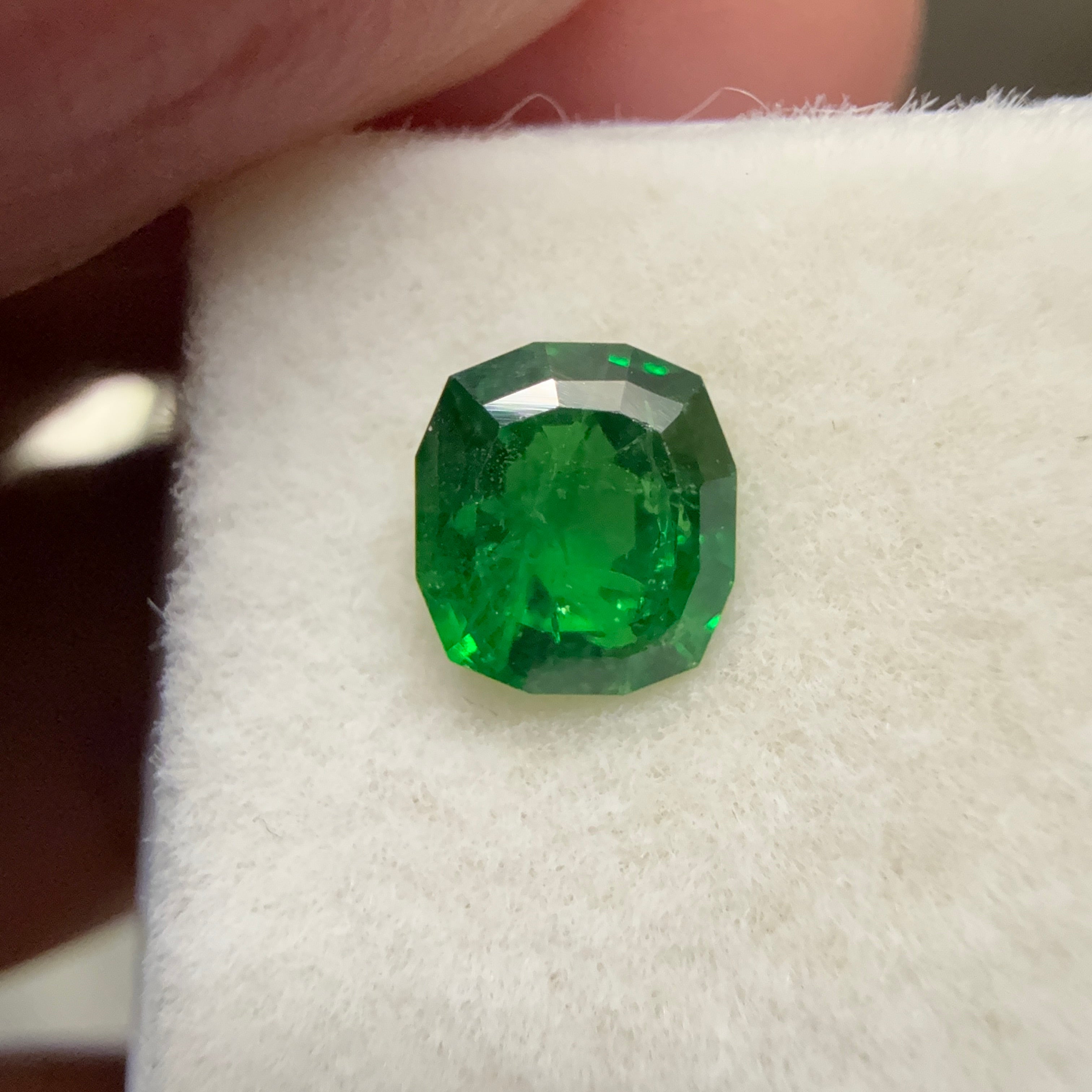 Tsavorite Garnet, 0.71ct, Kenya, Unheated Untreated, native cut.