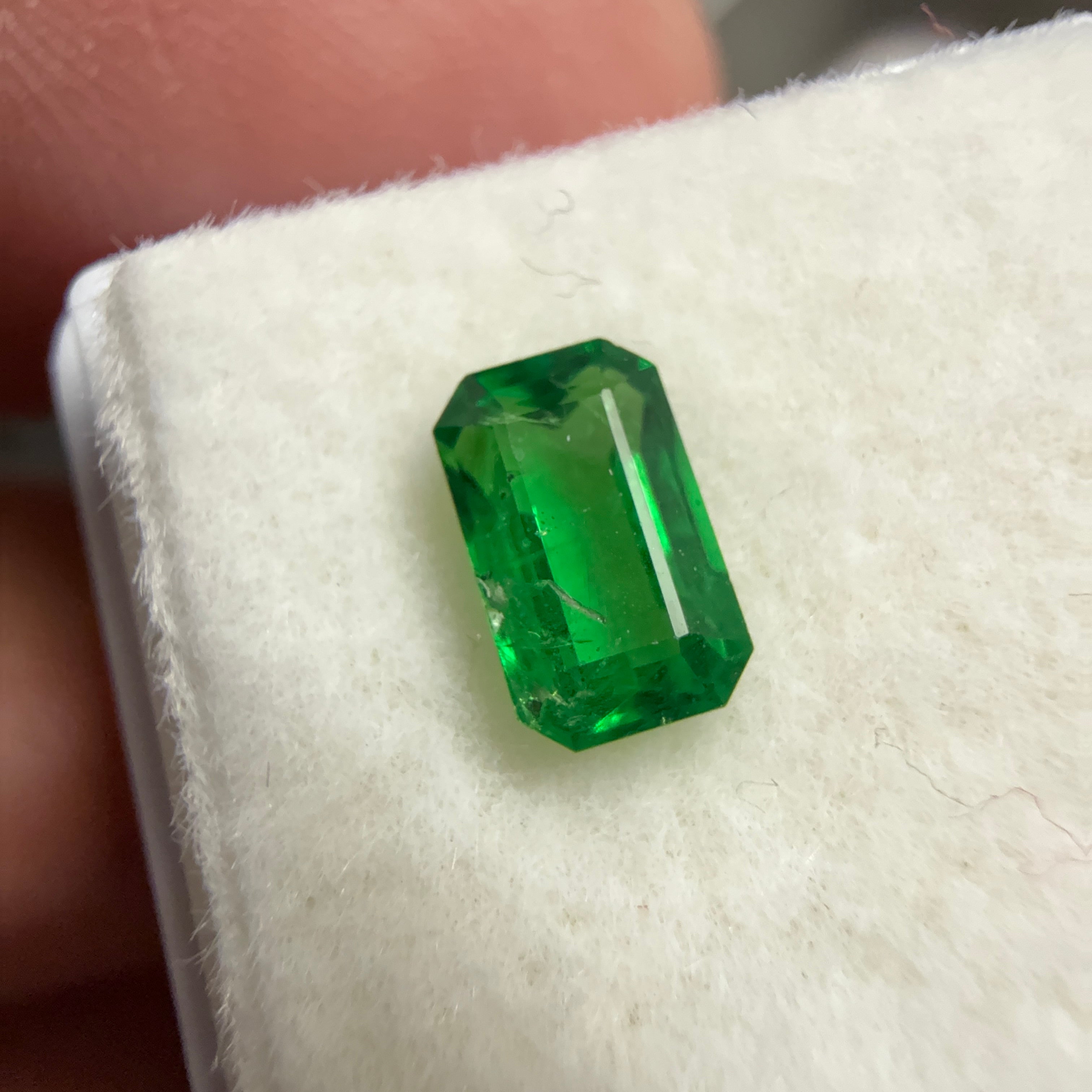 Tsavorite Garnet, 0.61ct, Kenya, Unheated Untreated, native cut.