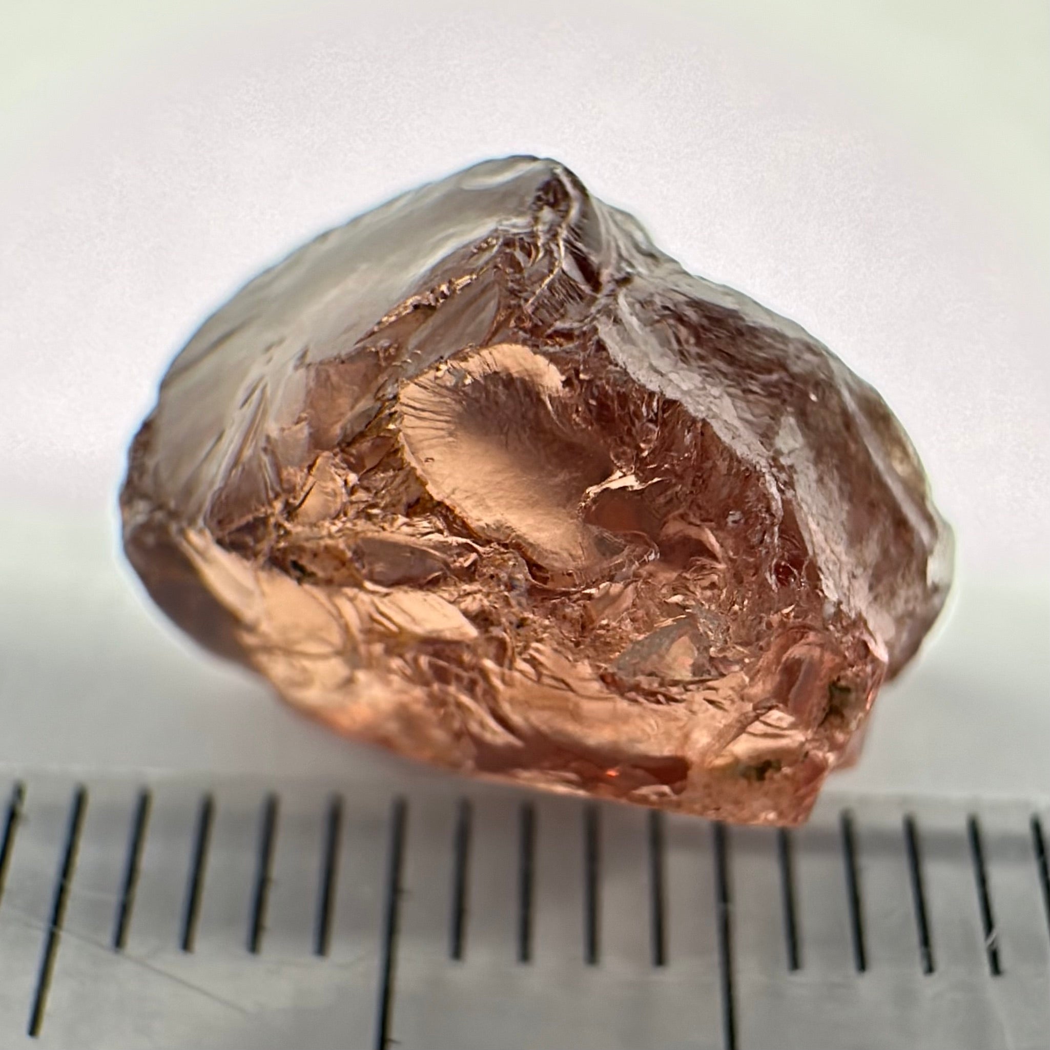 Peach Malaya Garnet, 9.06ct, vvs-if (no inclusions cracks or bubbles) with slight silk but clean to the unaided eye,  Unheated Untreated, Umba Valley Tanzania