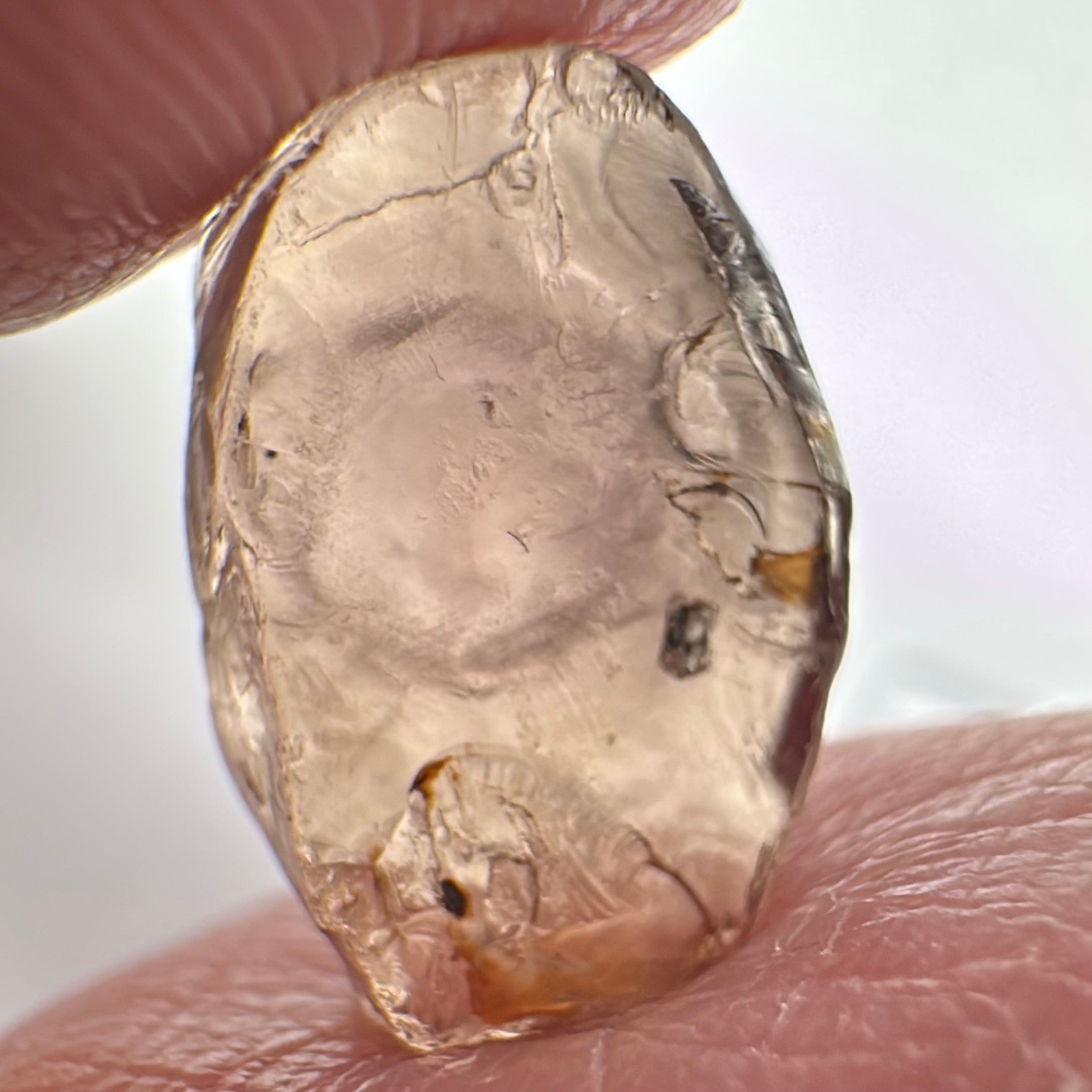 Malaya Garnet, 6.37ct, silk that looks like an eye (see vid.) with a crystal inclusion on the side, flat stone , Unheated Untreated, Umba Valley Tanzania. See pictures to get the exact idea of depth