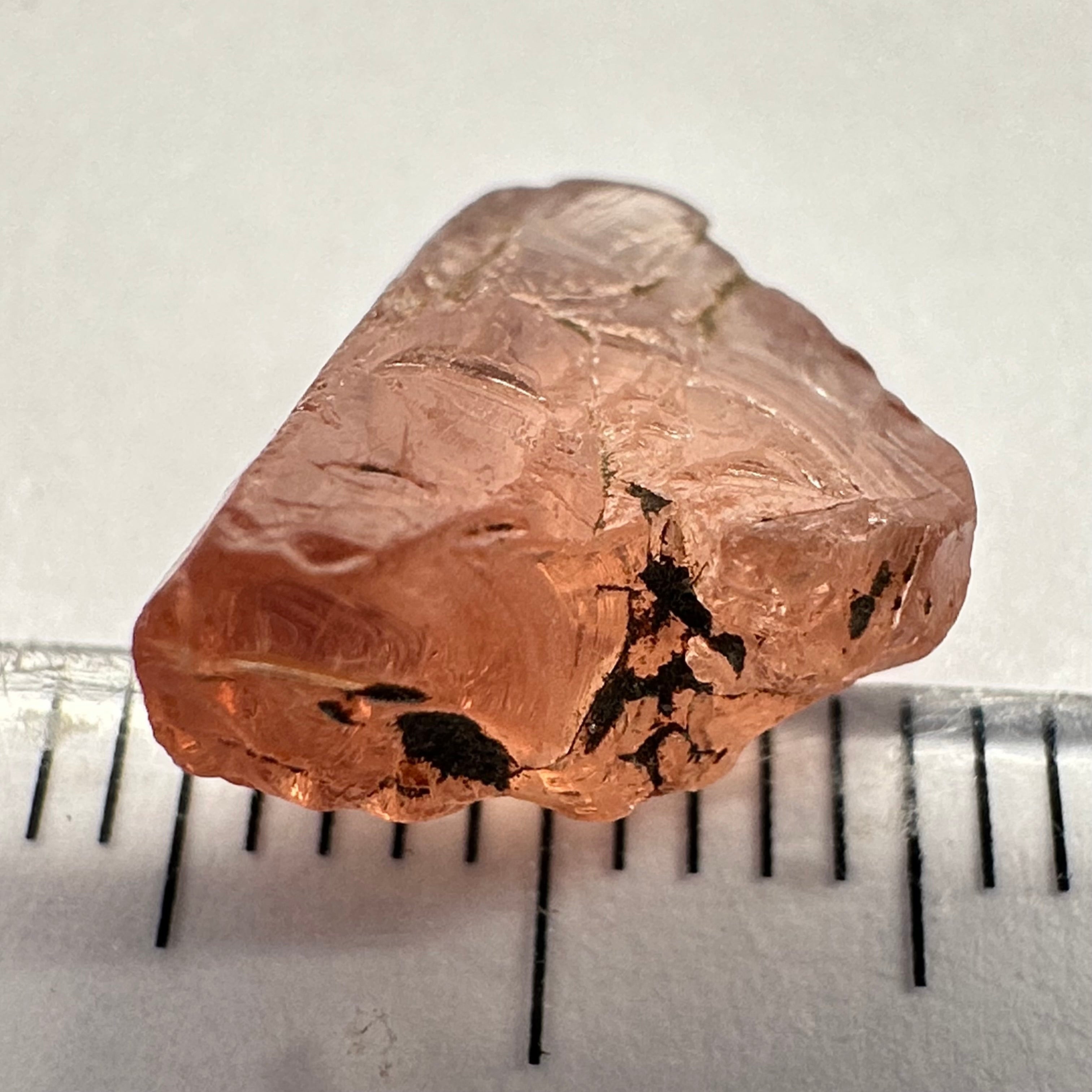 Peach Malaya Garnet, 4.69ct, vvs but flattish, Unheated Untreated, Umba Valley Tanzania