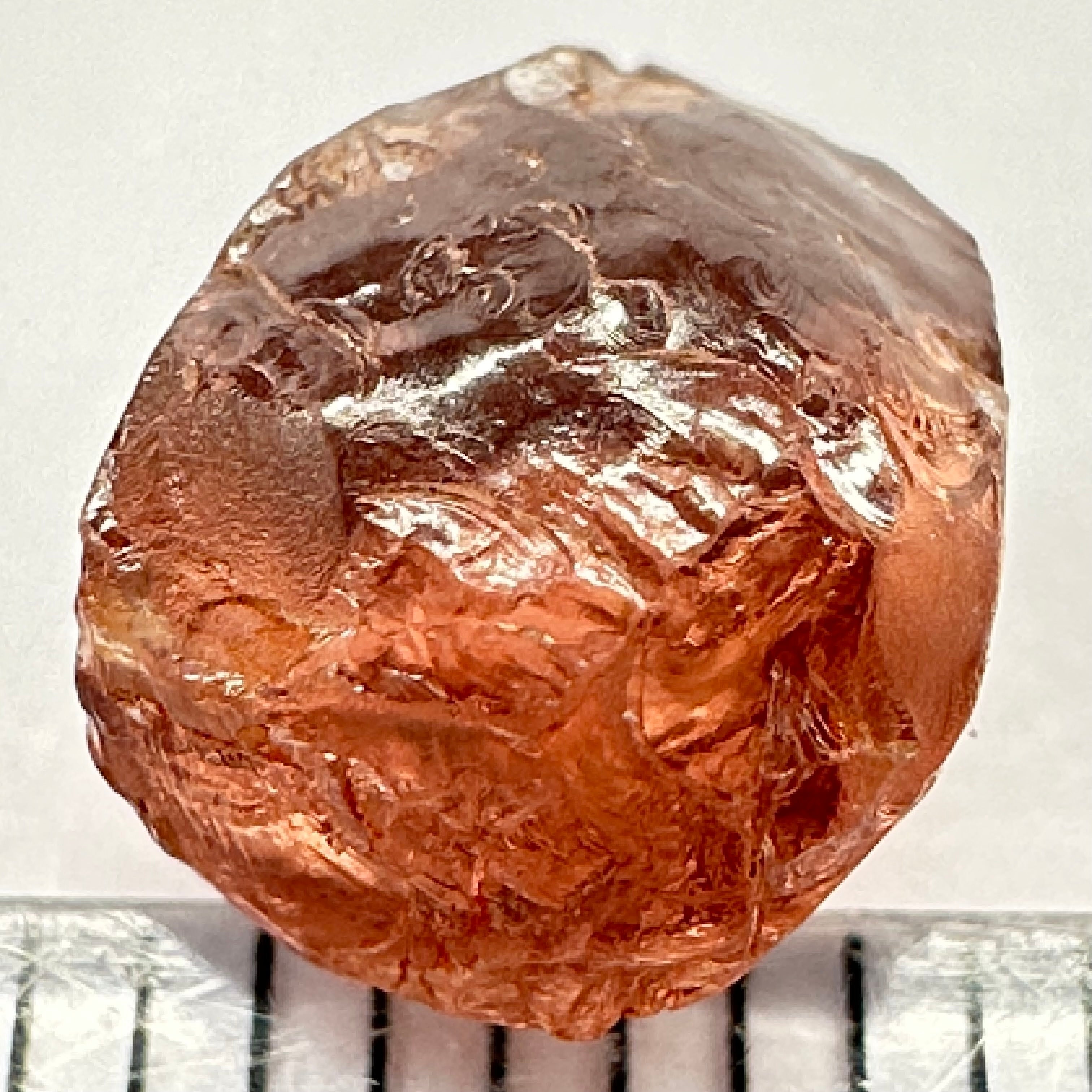 Peach Malaya Garnet, Colour Shifting, 3.81ct, vvs-if, Unheated Untreated, Umba Valley Tanzania