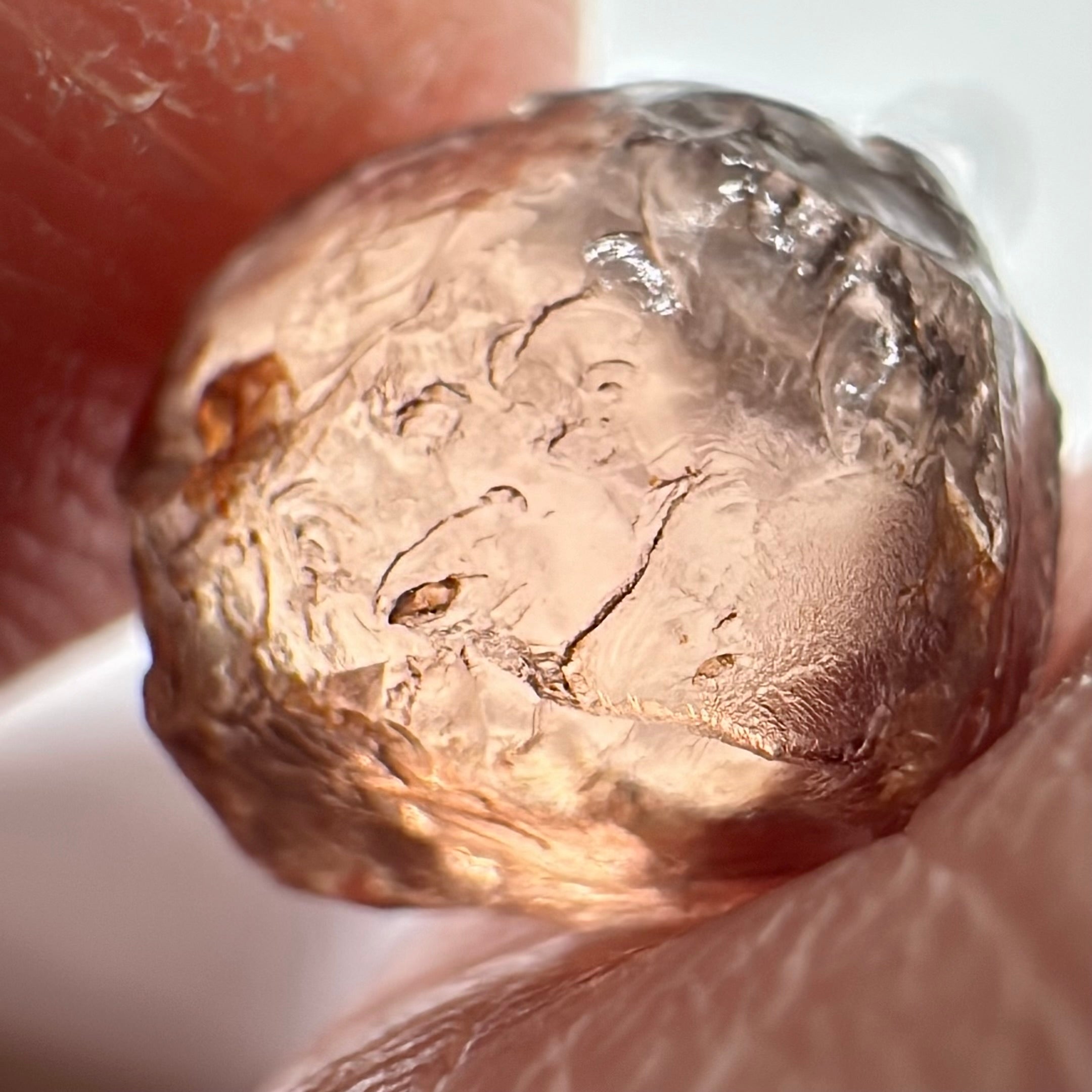 Peach Malaya Garnet, Colour Shifting, 3.81ct, vvs-if, Unheated Untreated, Umba Valley Tanzania