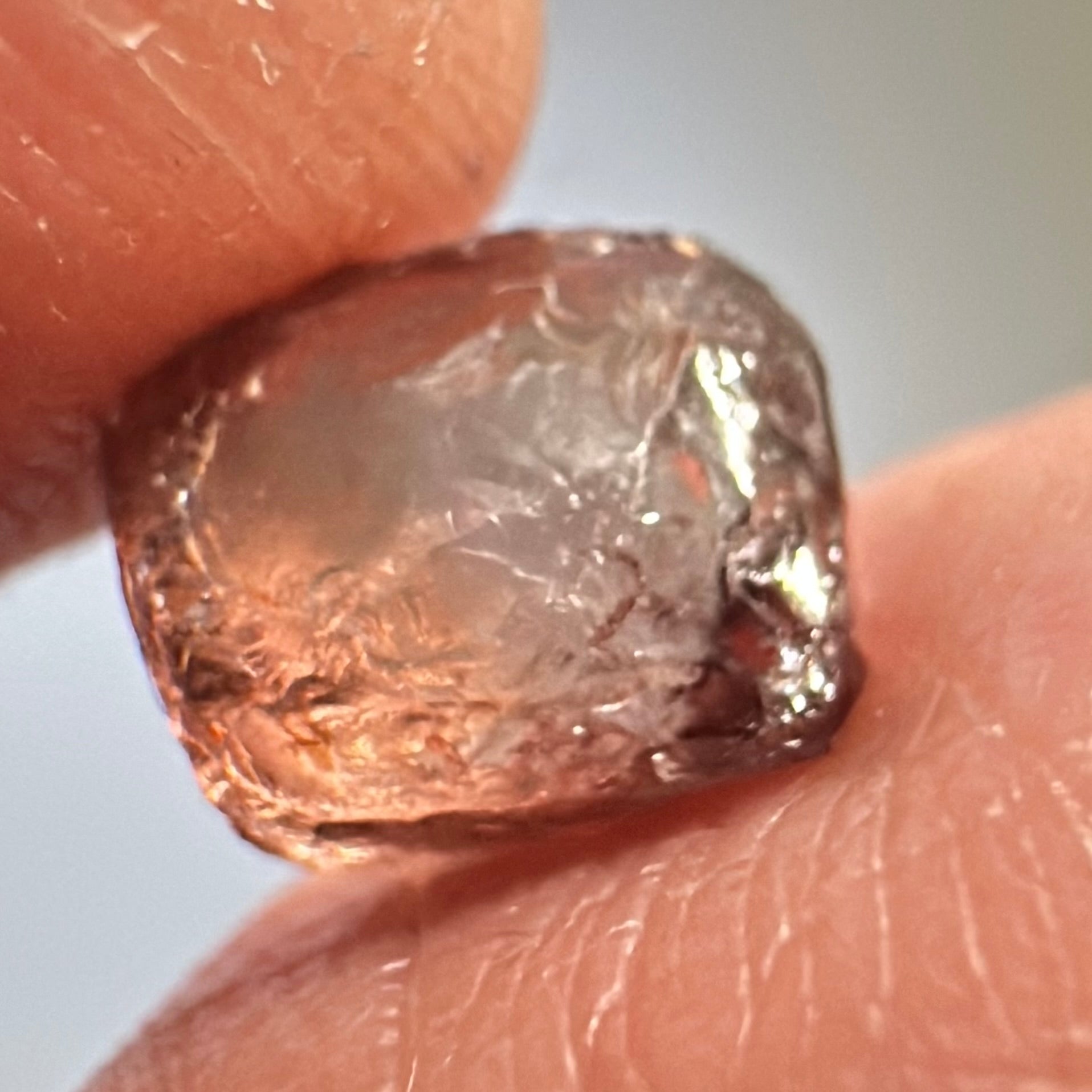 Peach Malaya Garnet, Colour Shifting, 3.81ct, vvs-if, Unheated Untreated, Umba Valley Tanzania