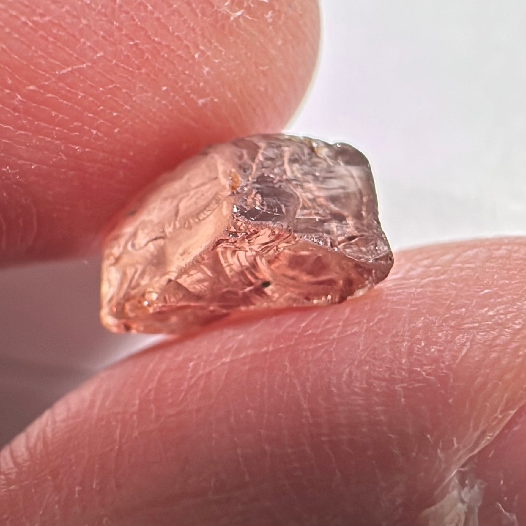 Peach Malaya Garnet, 4.95ct, vs-vvs, Unheated Untreated, Umba Valley Tanzania