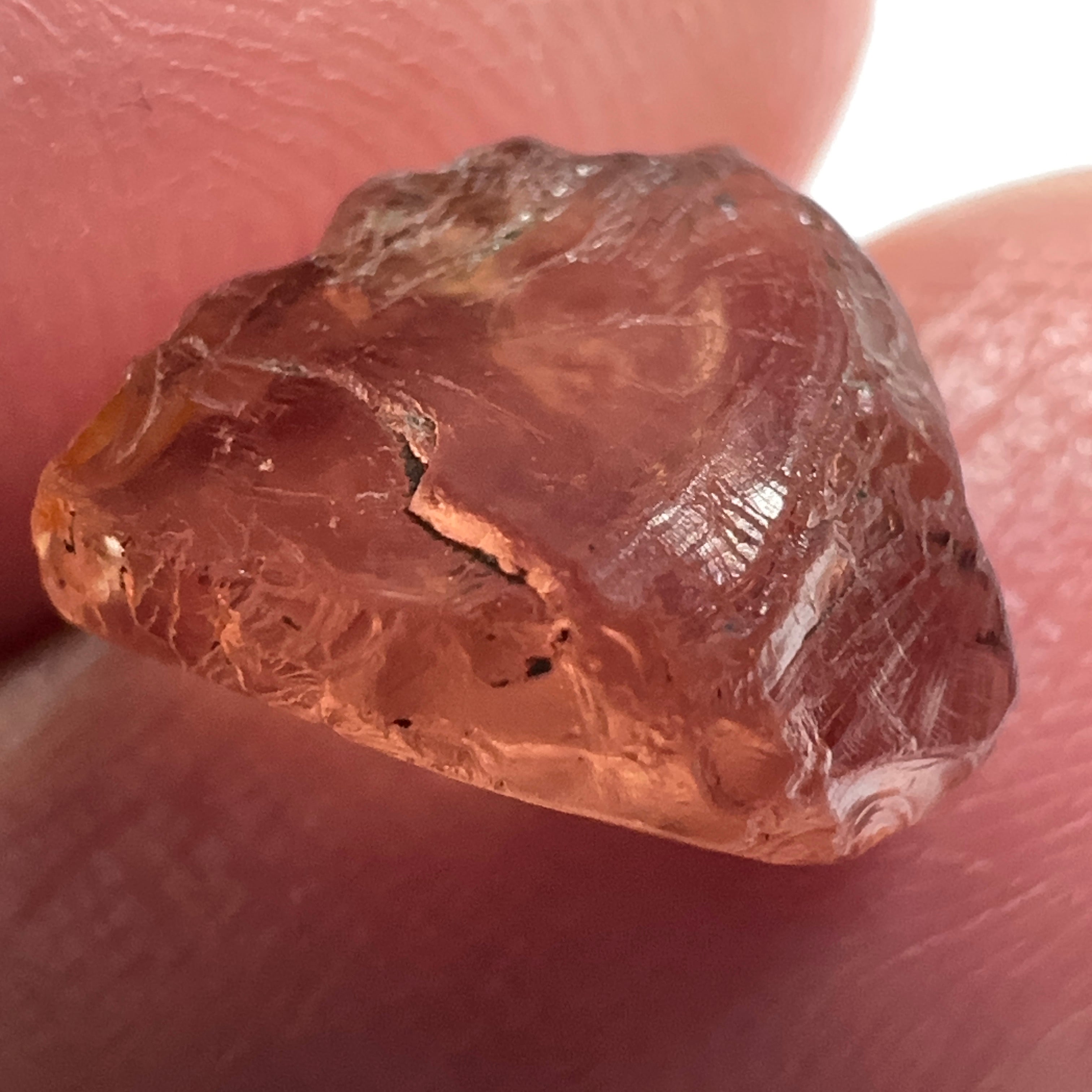 Peach Malaya Garnet, 4.69ct, vvs but flattish, Unheated Untreated, Umba Valley Tanzania