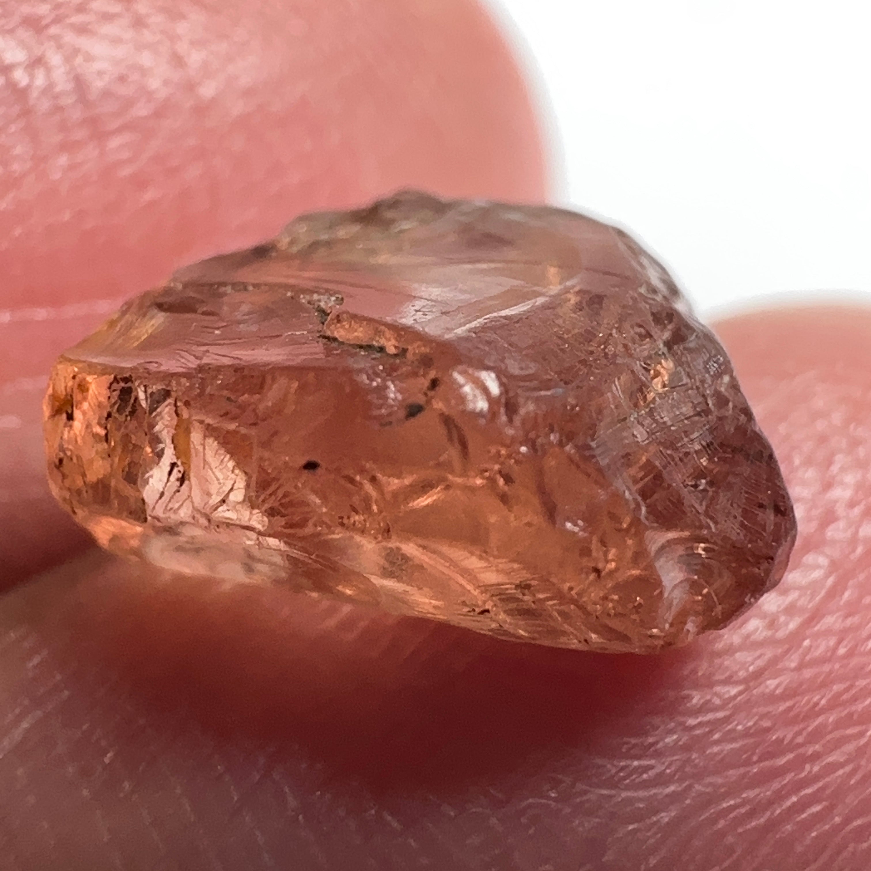 Peach Malaya Garnet, 4.69ct, vvs but flattish, Unheated Untreated, Umba Valley Tanzania