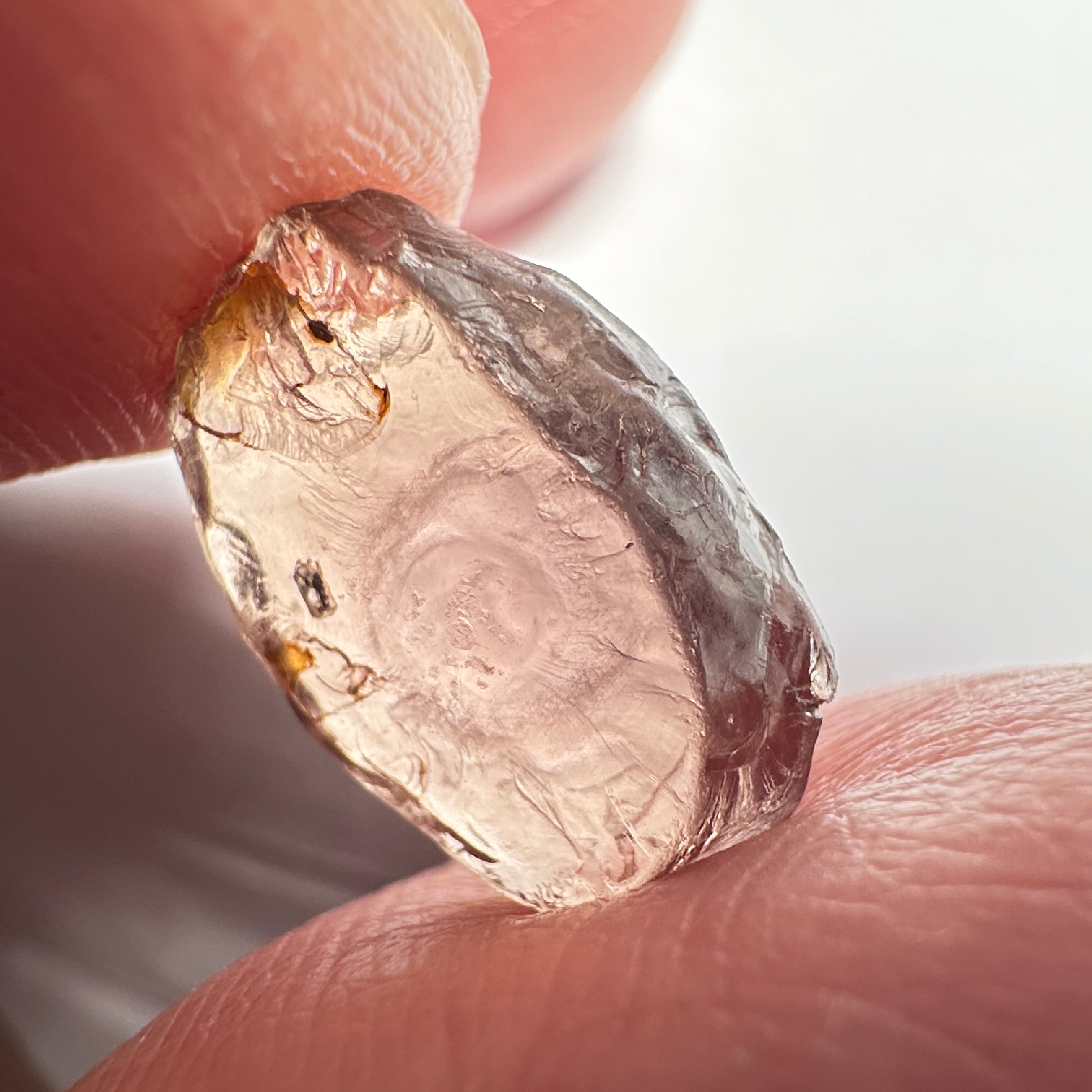 Peach Malaya Garnet, 6.37ct, silk that looks like an eye (see vid.) with a crystal inclusion on the side, flat stone , Unheated Untreated, Umba Valley Tanzania. See pictures to get the exact idea of depth