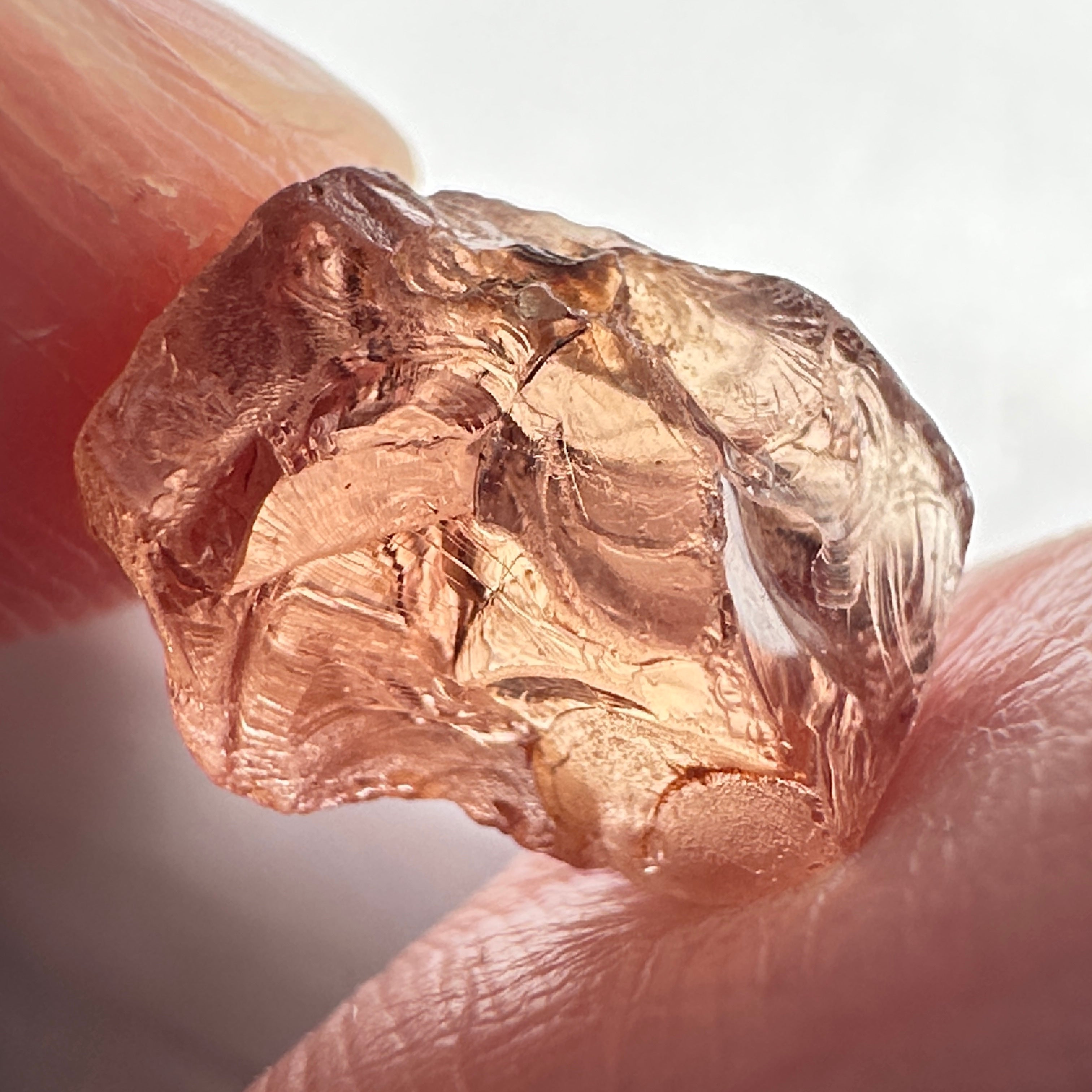 Peach Malaya Garnet, 5.97ct, vvs-if with slight crack on skin, challenging shape, Unheated Untreated, Umba Valley Tanzania