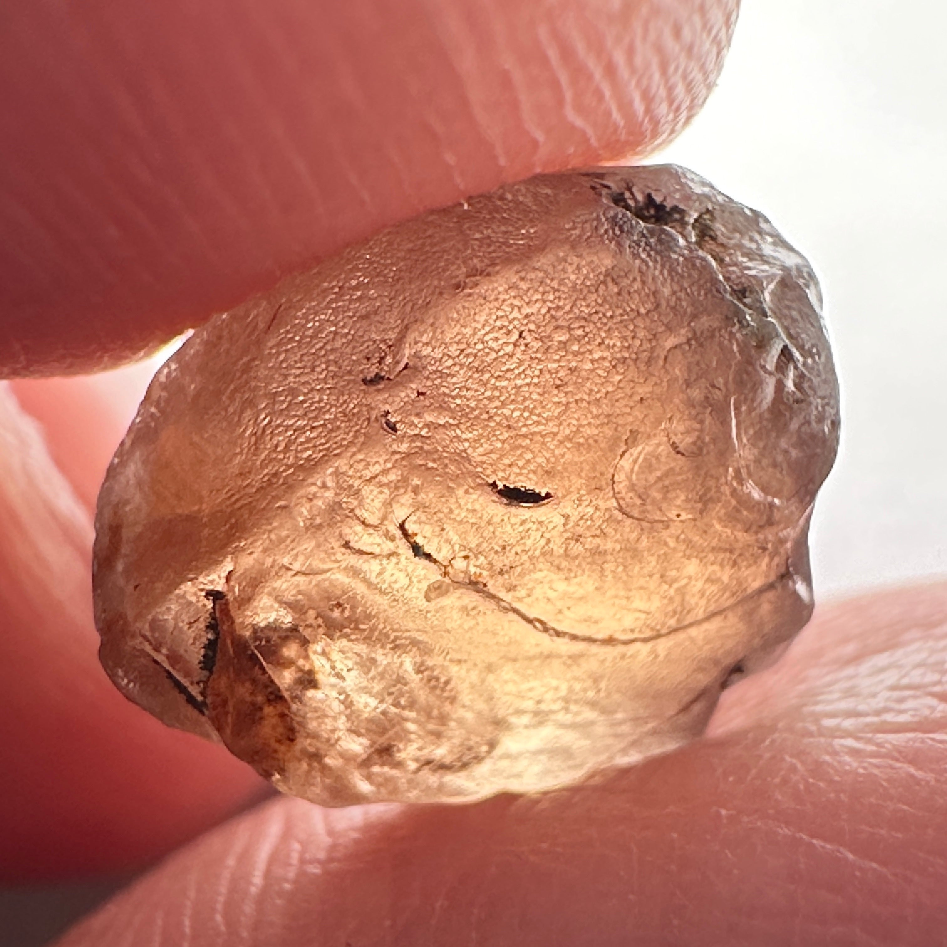 Peach Malaya Garnet, 8.40ct, vvs-if (no inclusions cracks or bubbles) with silk, Unheated Untreated, Umba Valley Tanzania. Shape is a little flat, see pictures to get the exact idea of depth