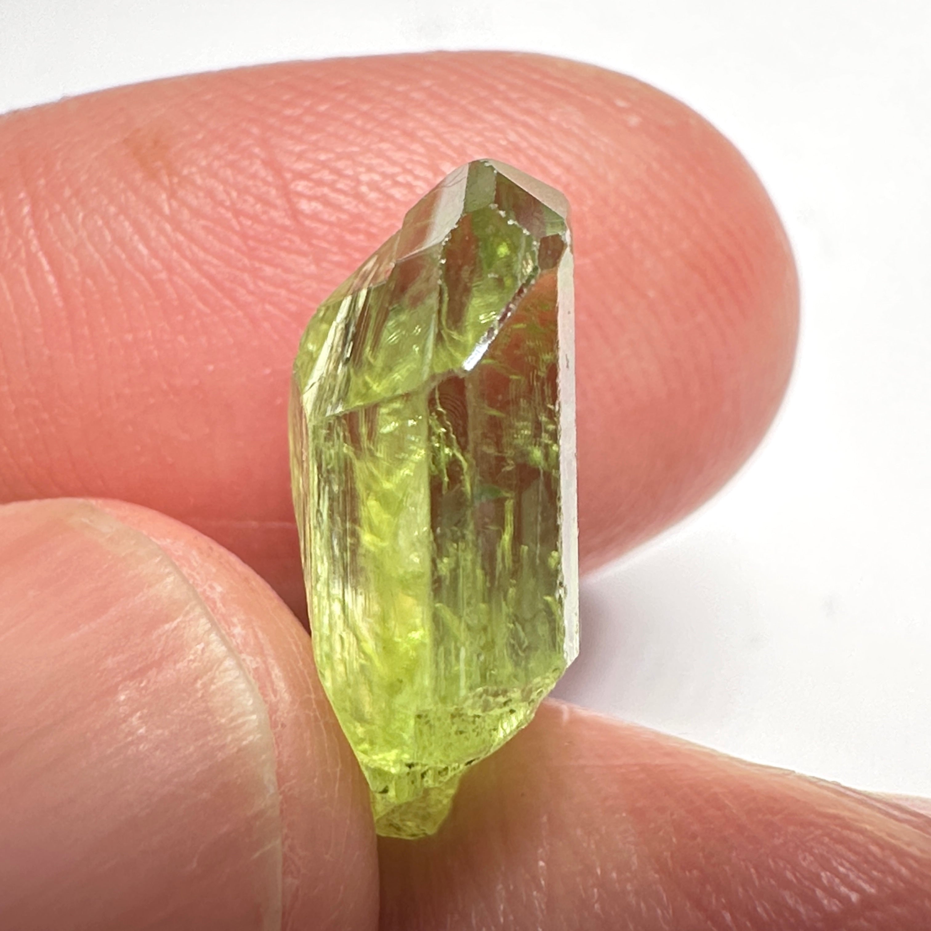 Diopside crystal, 1.5gm, Merelani, Tanzania - facetable portion