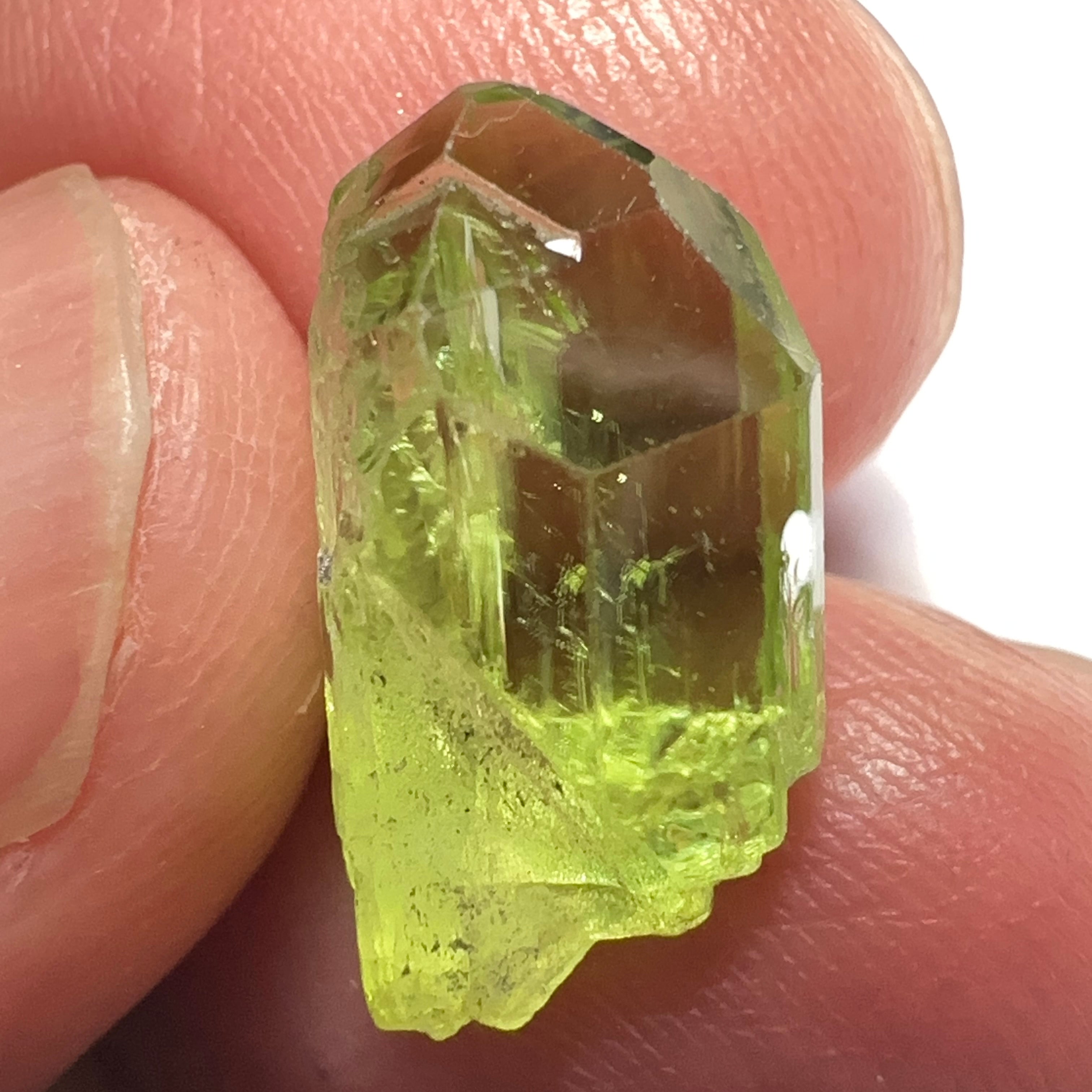 Diopside crystal, 1.5gm, Merelani, Tanzania - facetable portion